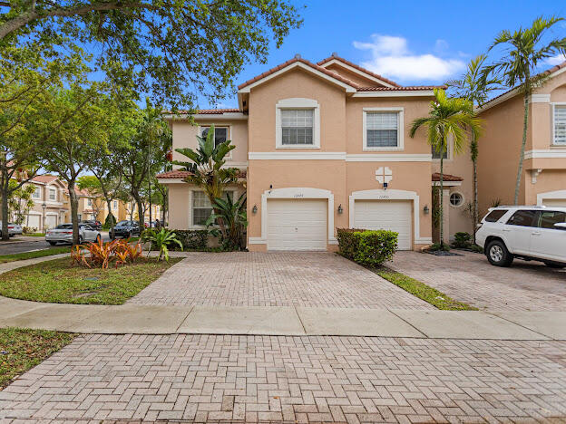 SILVER FALLS POD - Residential