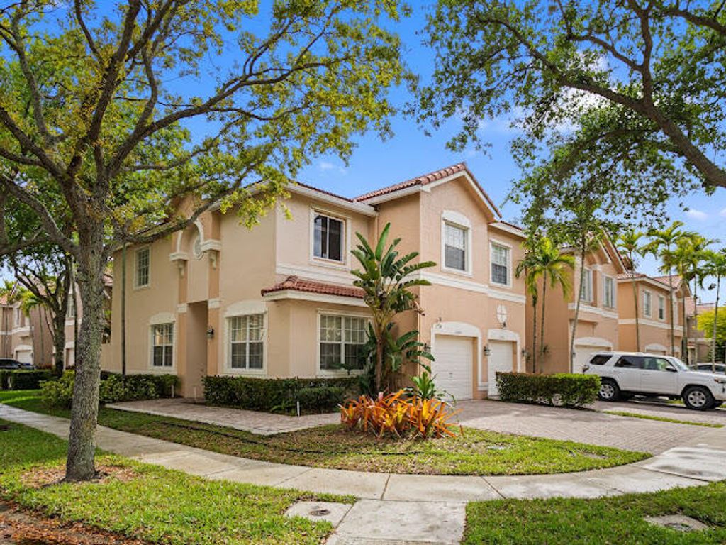 Photo of 12444 SW 42nd Street, Miramar, FL 33027 (MLS # B26009675)