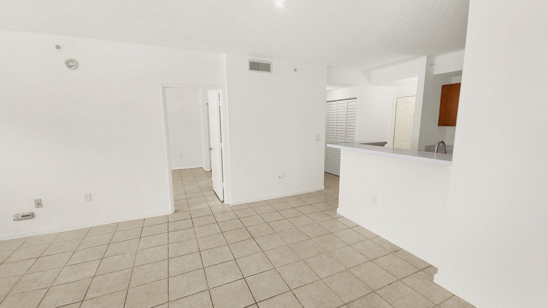 GARDEN RESIDENCES AT CITYPLACE CONDO - Residential