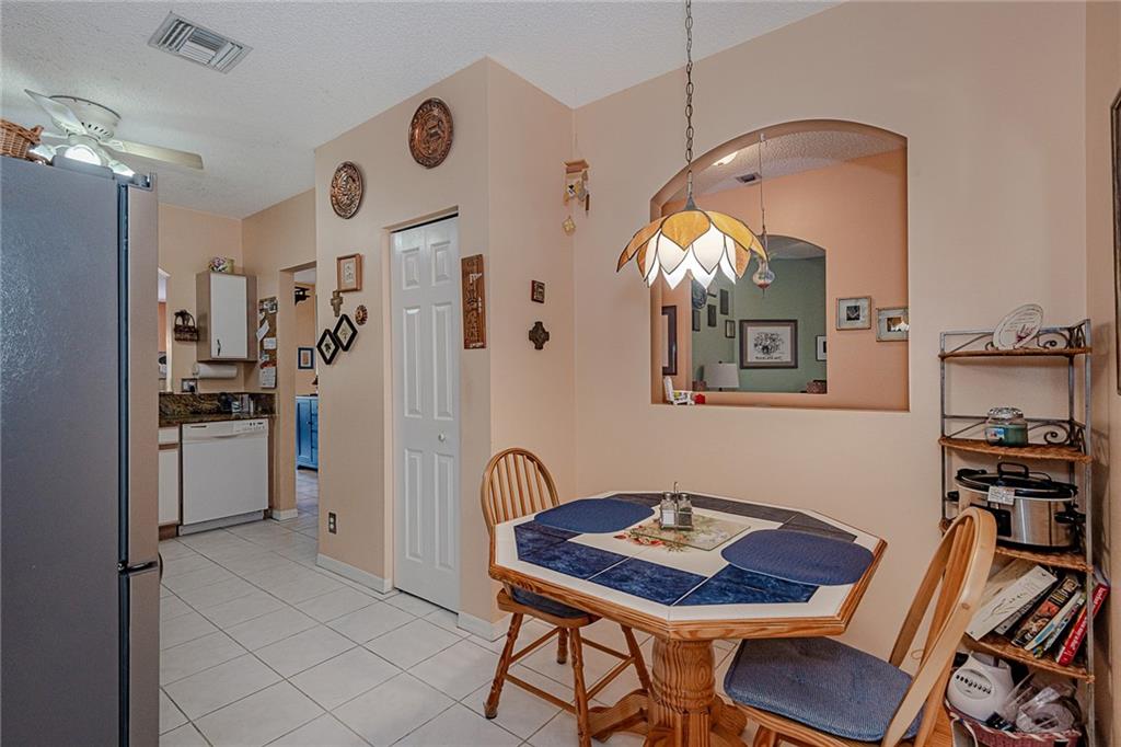 Olympia & York Residentia - Residential