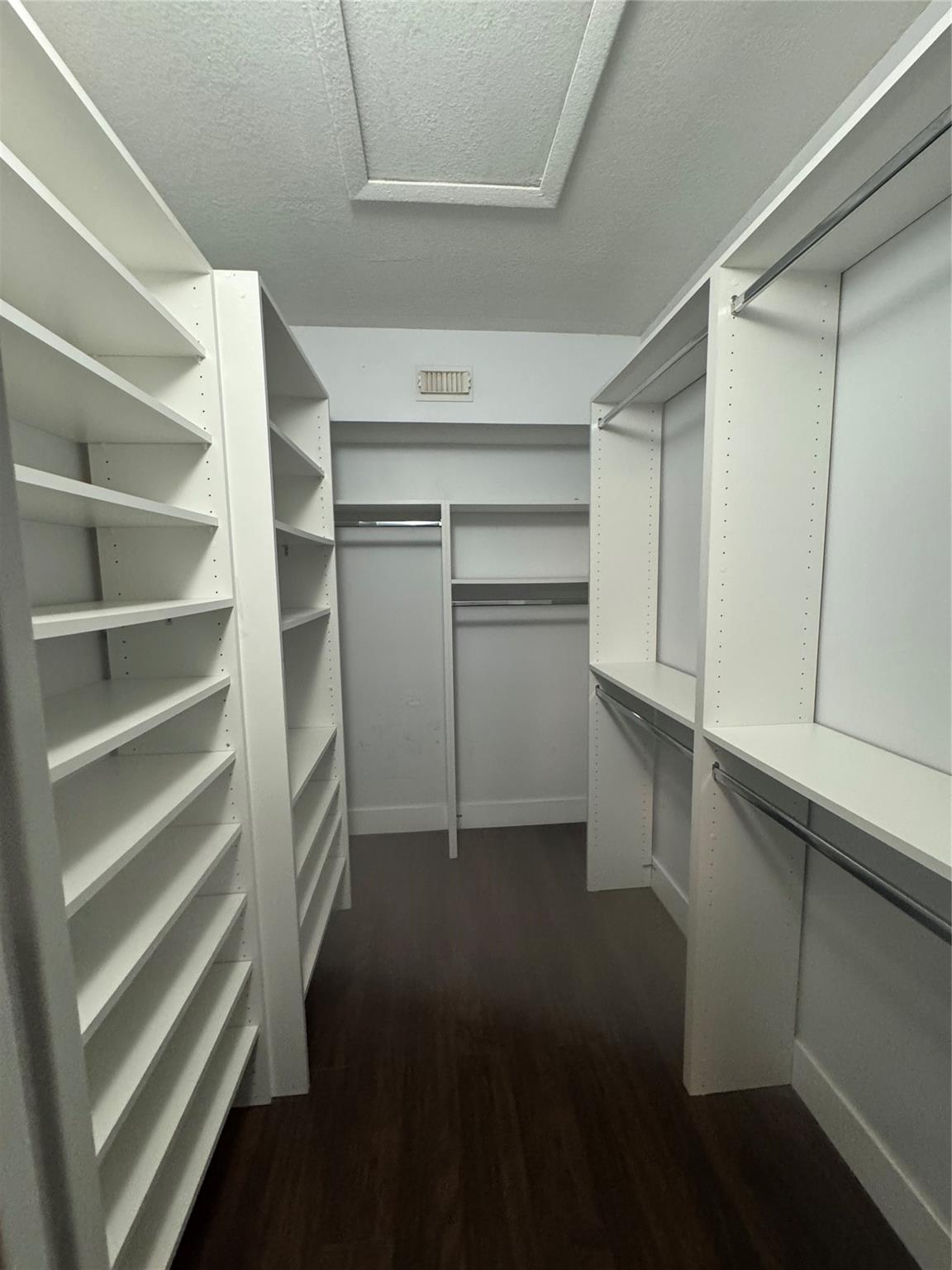 Edgewater Condo - Residential Lease
