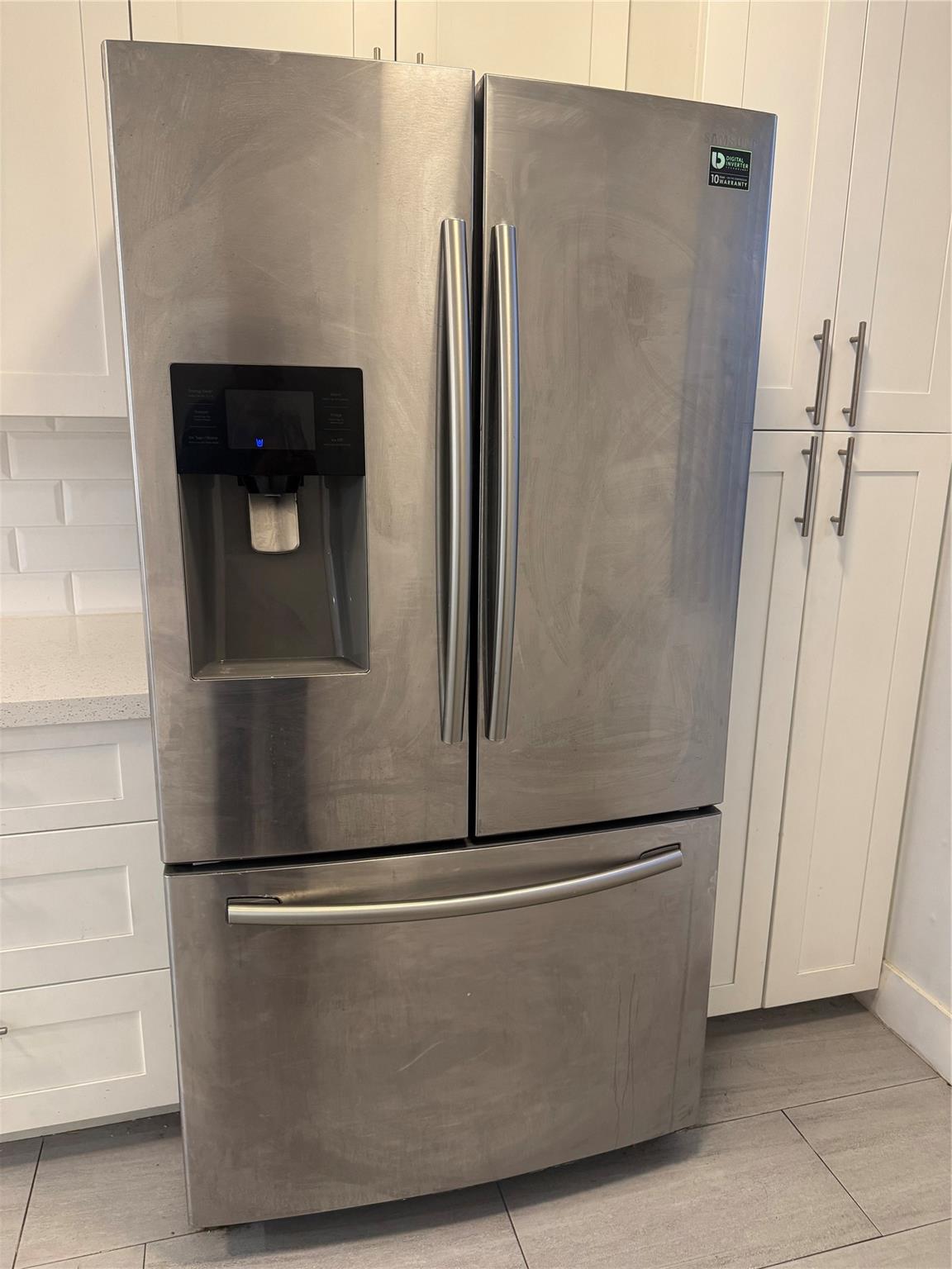 Edgewater Condo - Residential Lease