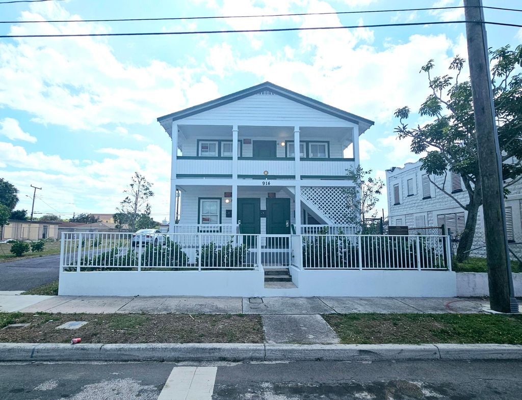 Photo of 914 10th Street #B, West Palm Beach, FL 33401 (MLS # B26003744)