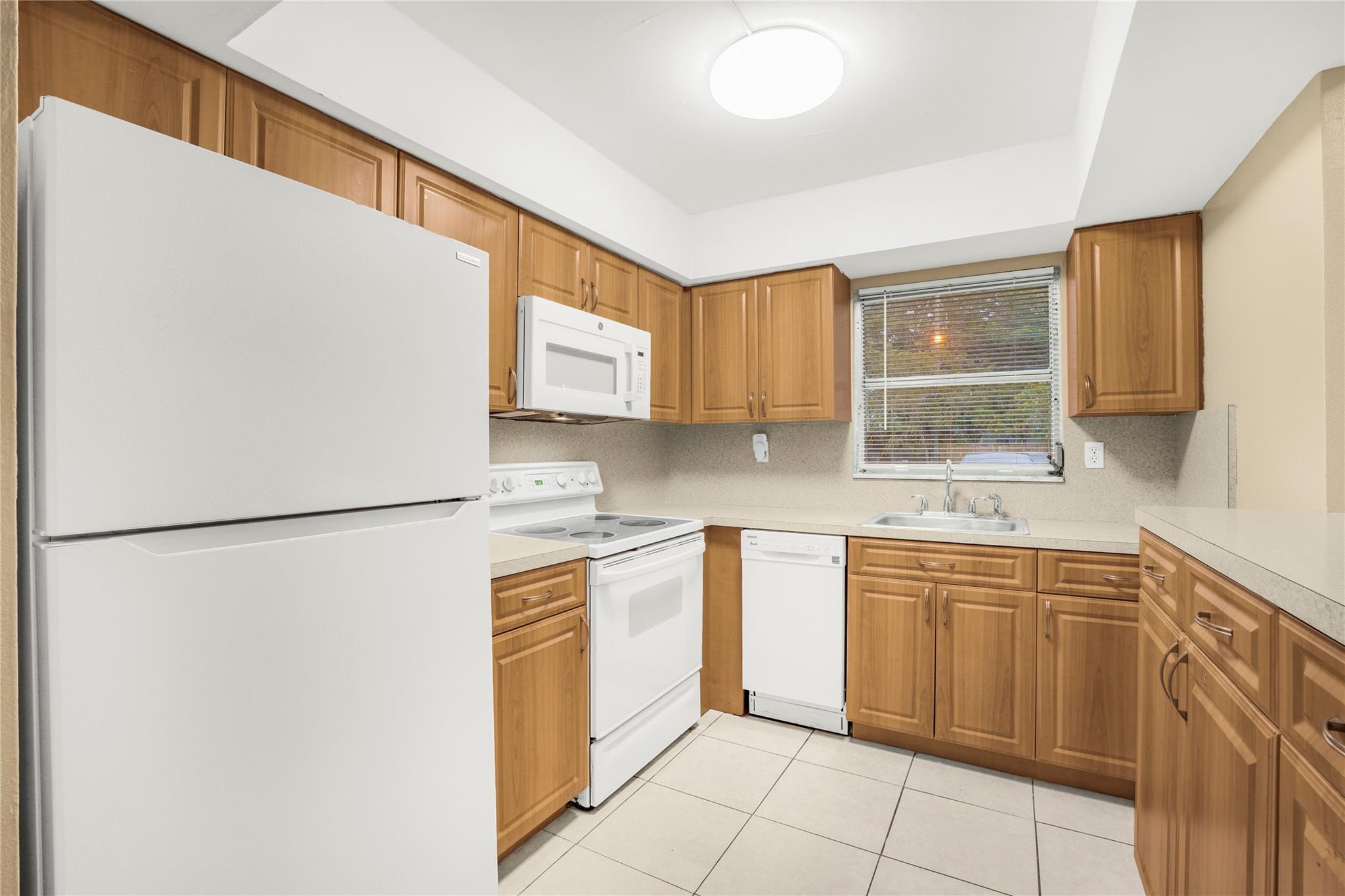 Davie Heights Ext 100-30 - Residential Lease