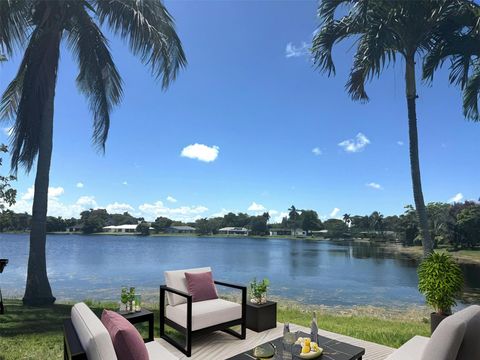 7011 SW 11th St Plantation FL 33317