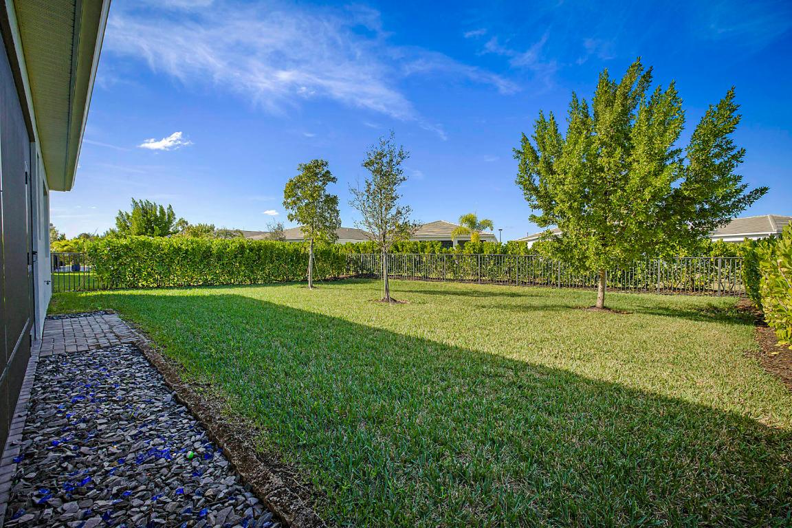 TELARO AT SOUTHERN GROVE PHASE 2 AND 3 - Residential