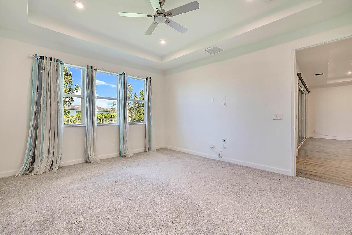 TELARO AT SOUTHERN GROVE PHASE 2 AND 3 - Residential