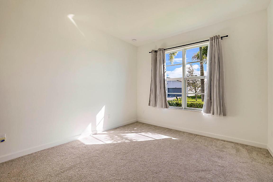 TELARO AT SOUTHERN GROVE PHASE 2 AND 3 - Residential