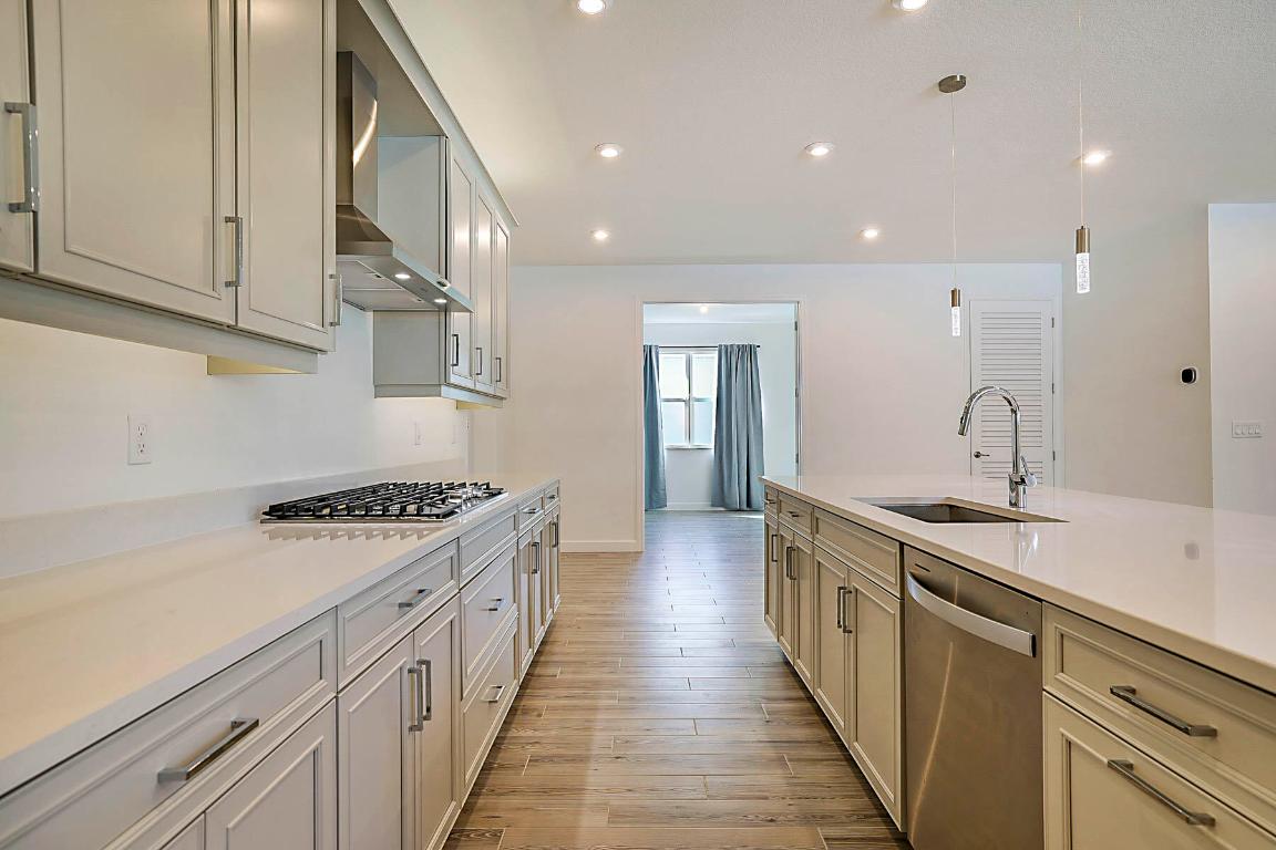 TELARO AT SOUTHERN GROVE PHASE 2 AND 3 - Residential