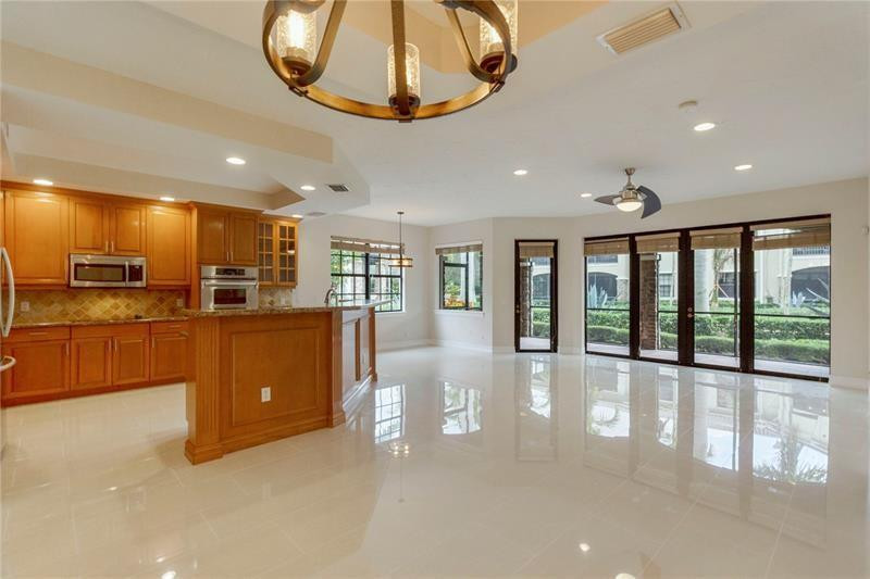 Caseras at Parkland Golf - Residential
