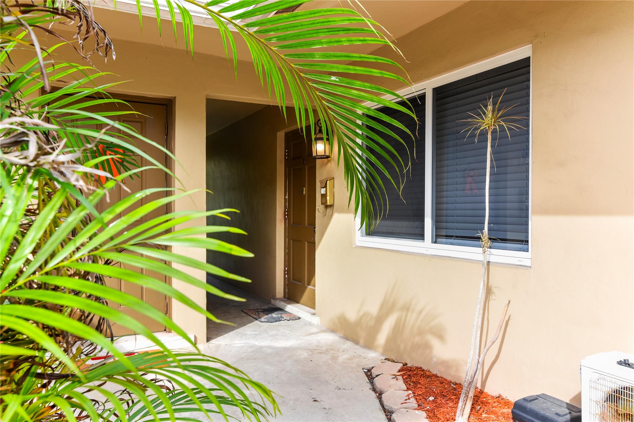 CORAL KEY VILLAS 5TH SEC - Residential Lease