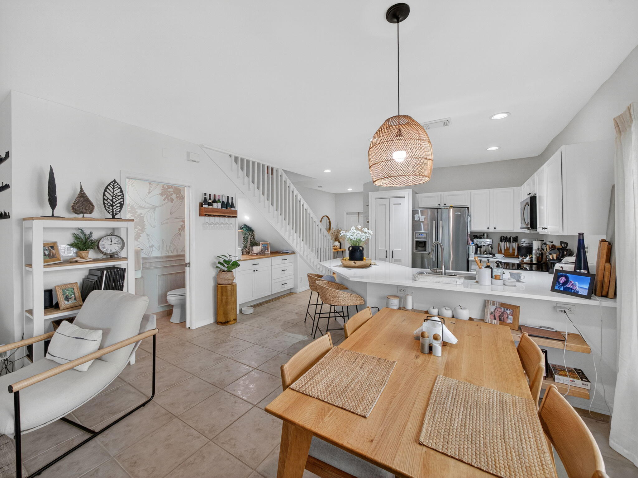 TOWNE PLACE - Residential Lease