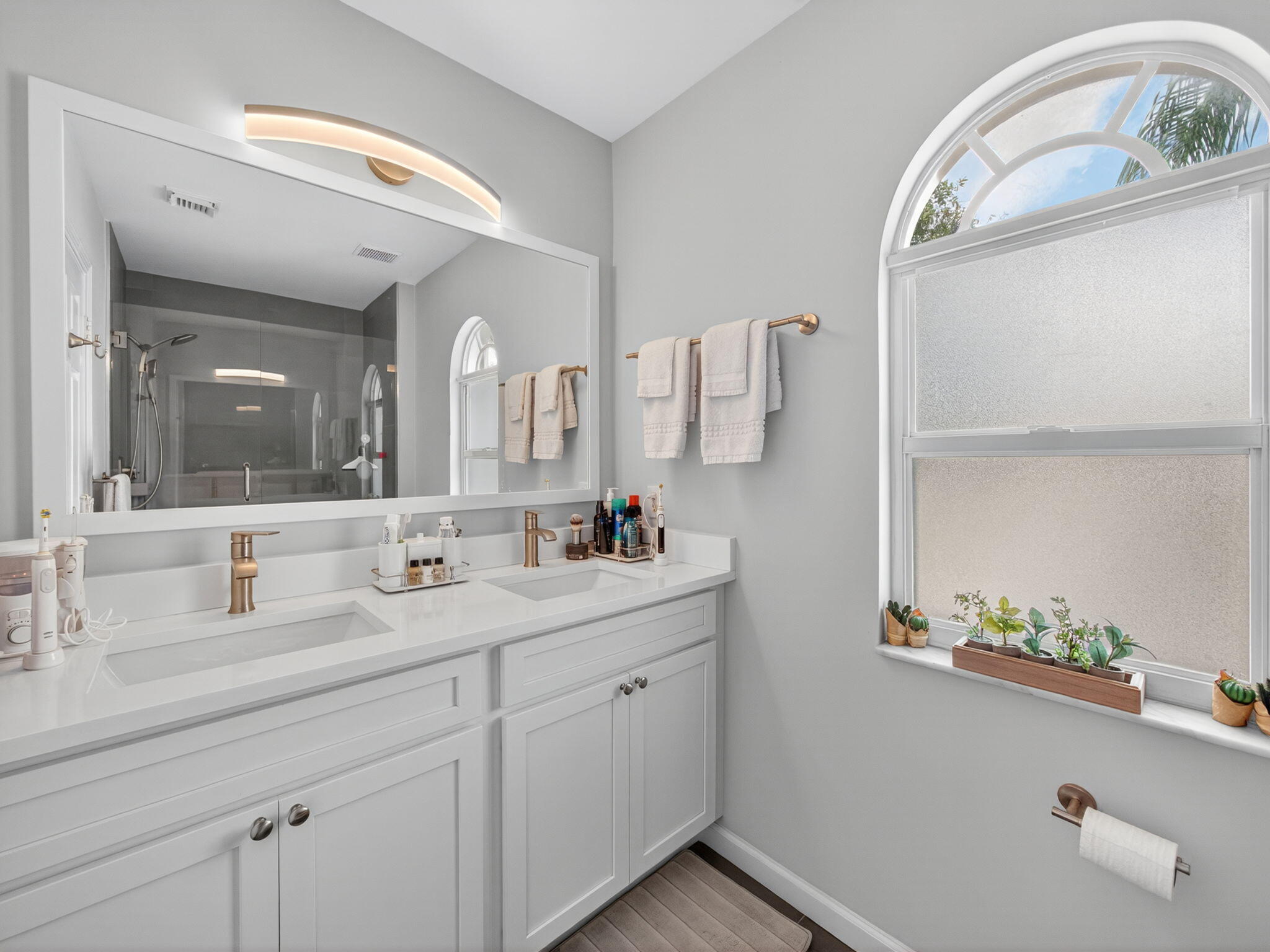 TOWNE PLACE - Residential Lease