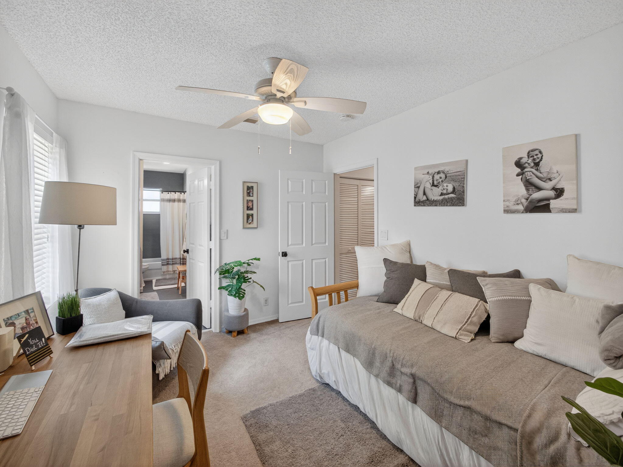 TOWNE PLACE - Residential Lease