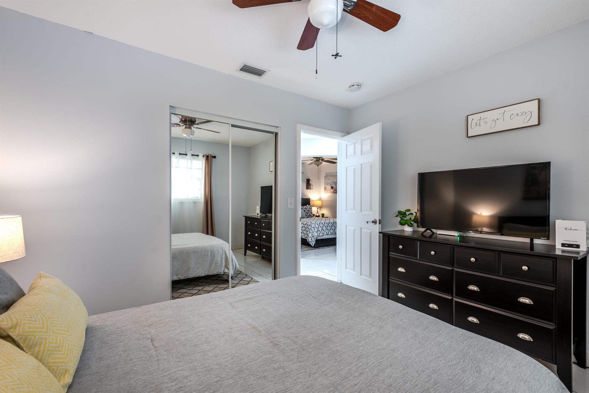 FOREST HILL VILLAGE 8 - Residential