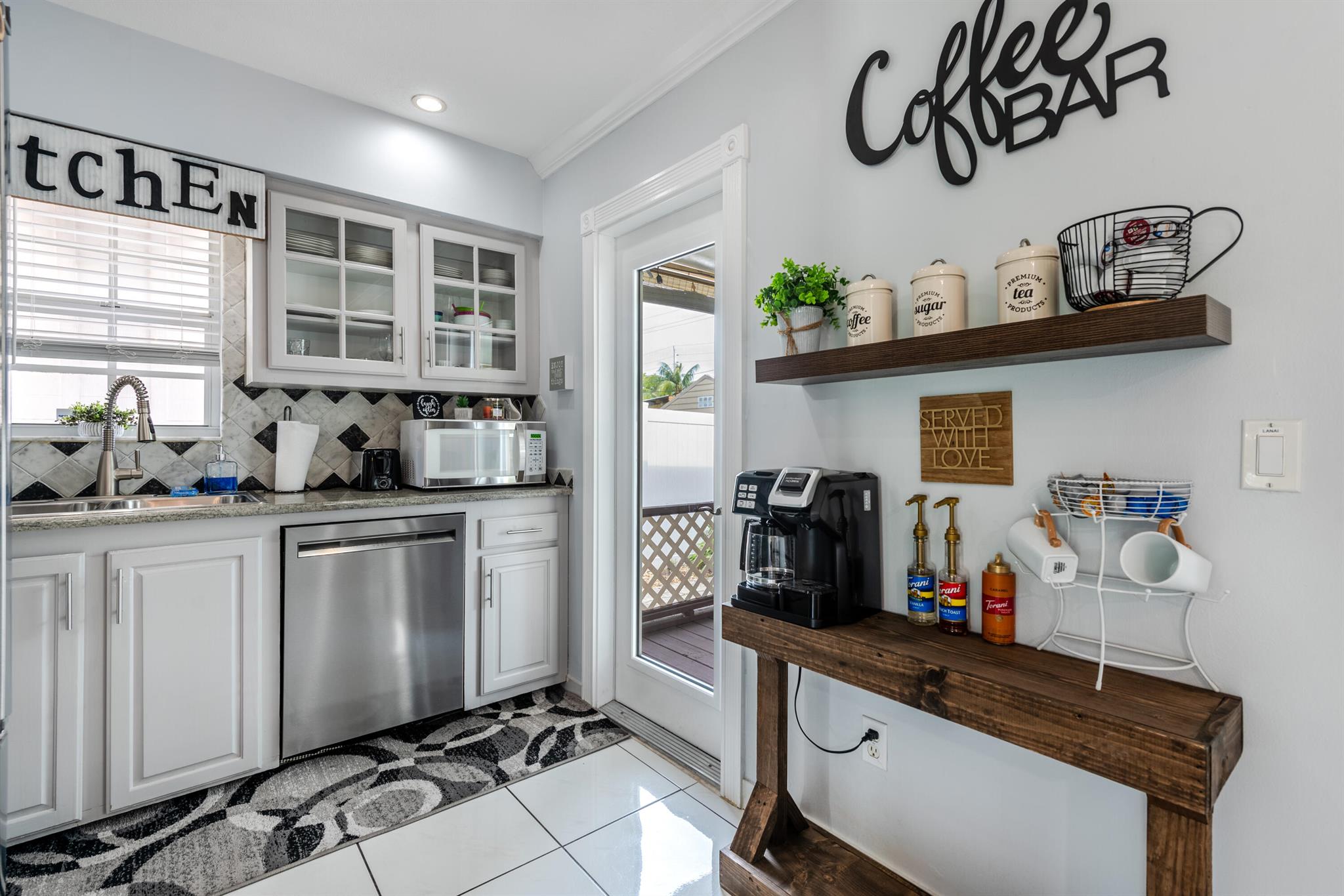 FOREST HILL VILLAGE 8 - Residential