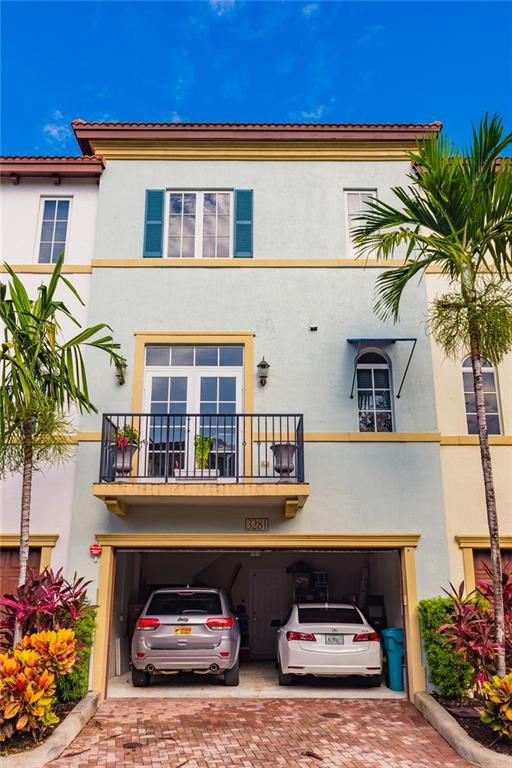 Estancia At Boynton Beach - Residential Lease