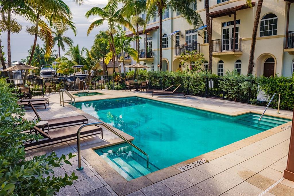 Estancia At Boynton Beach - Residential Lease