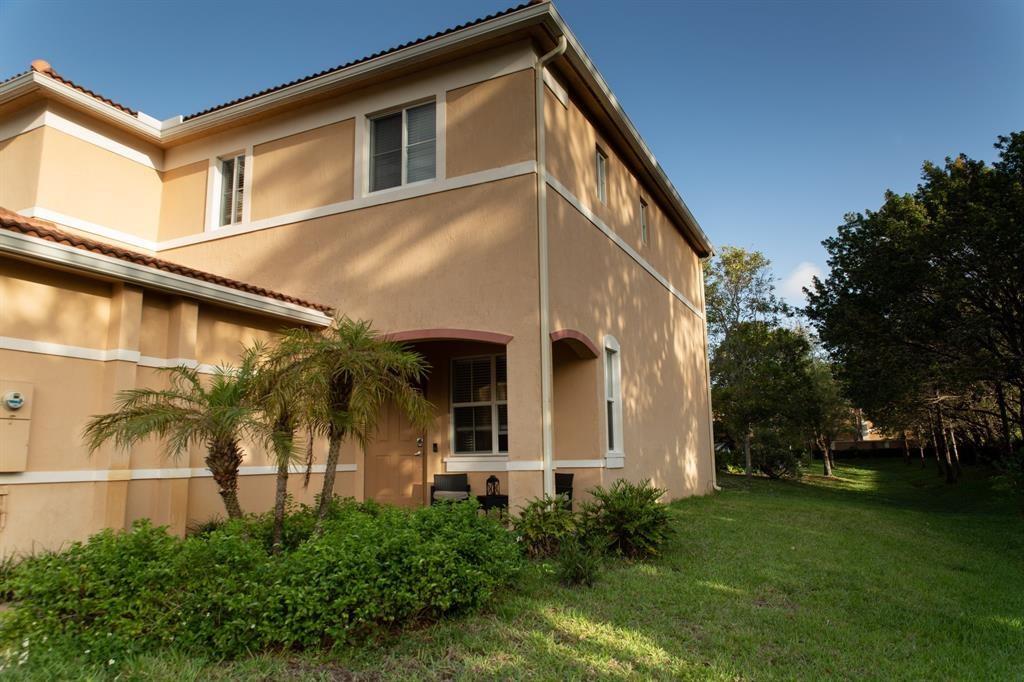 4956 SW 30th Ter 4956