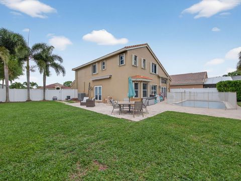 Tiny photo for 5053 Prairie Dunes Village Circle, Lake Worth, FL 33463 (MLS # B26010925)