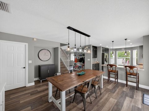 Tiny photo for 5053 Prairie Dunes Village Circle, Lake Worth, FL 33463 (MLS # B26010925)