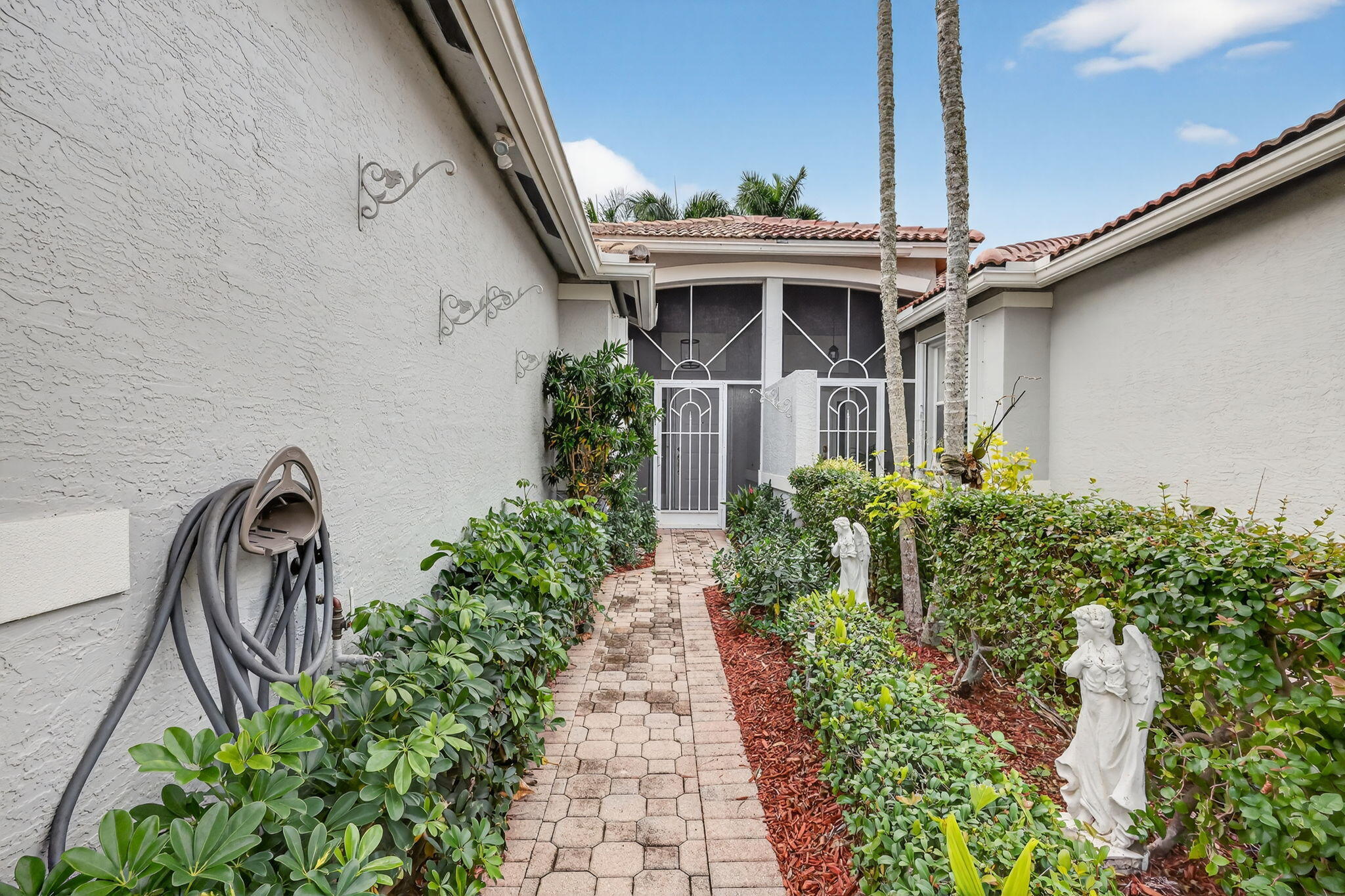 10564 Royal Caribbean Circle