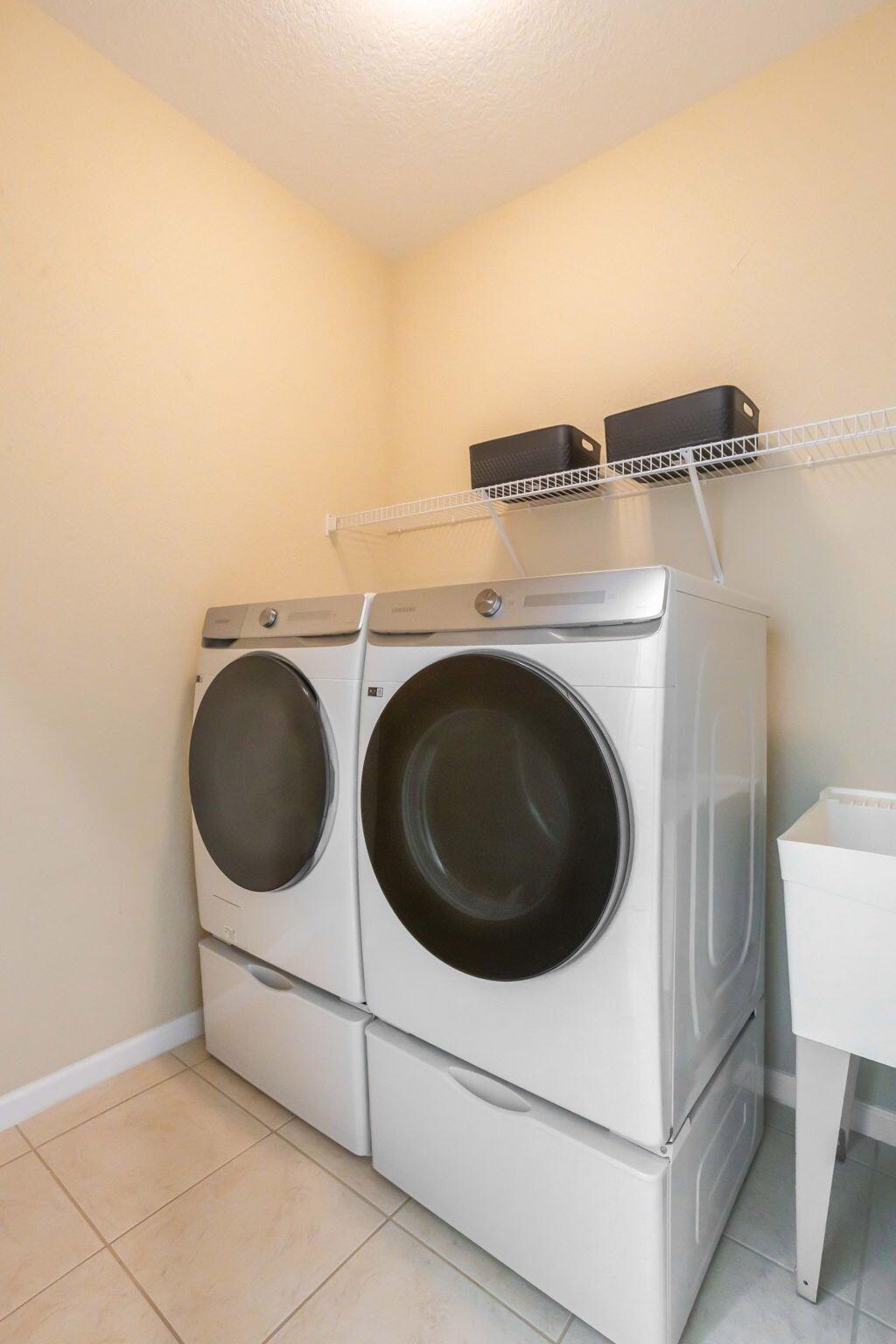 MINI ASSEMBLAGE PUD 1 - Residential