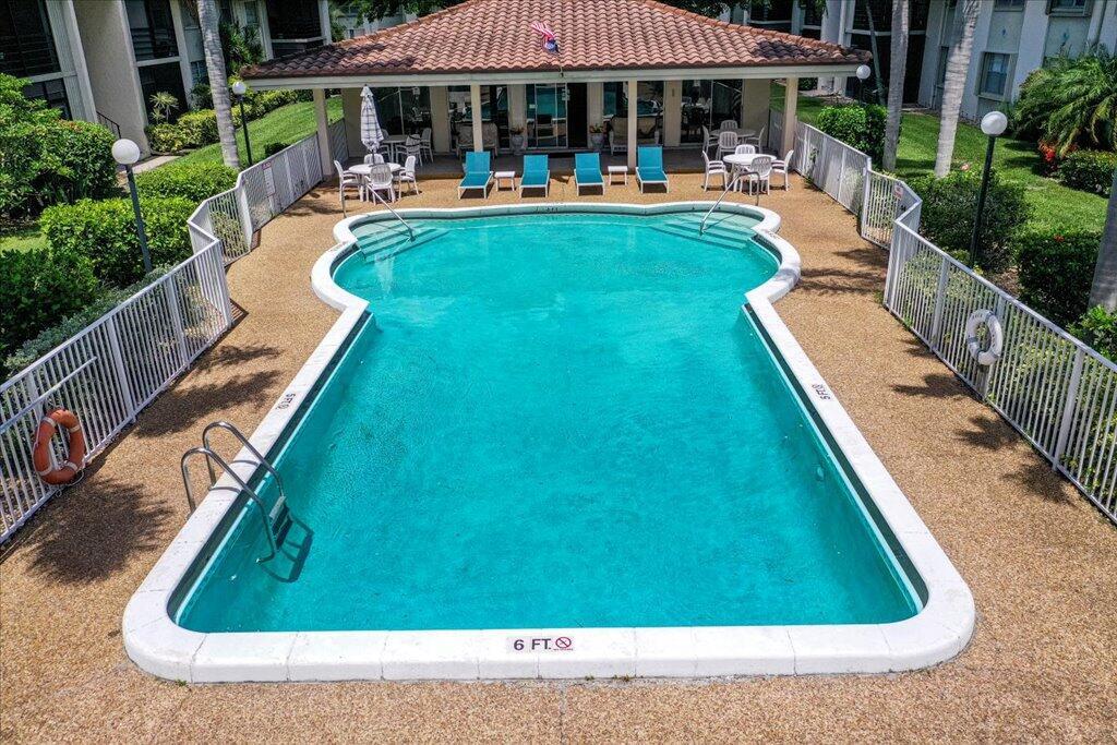 Boca Linda Condo - Residential