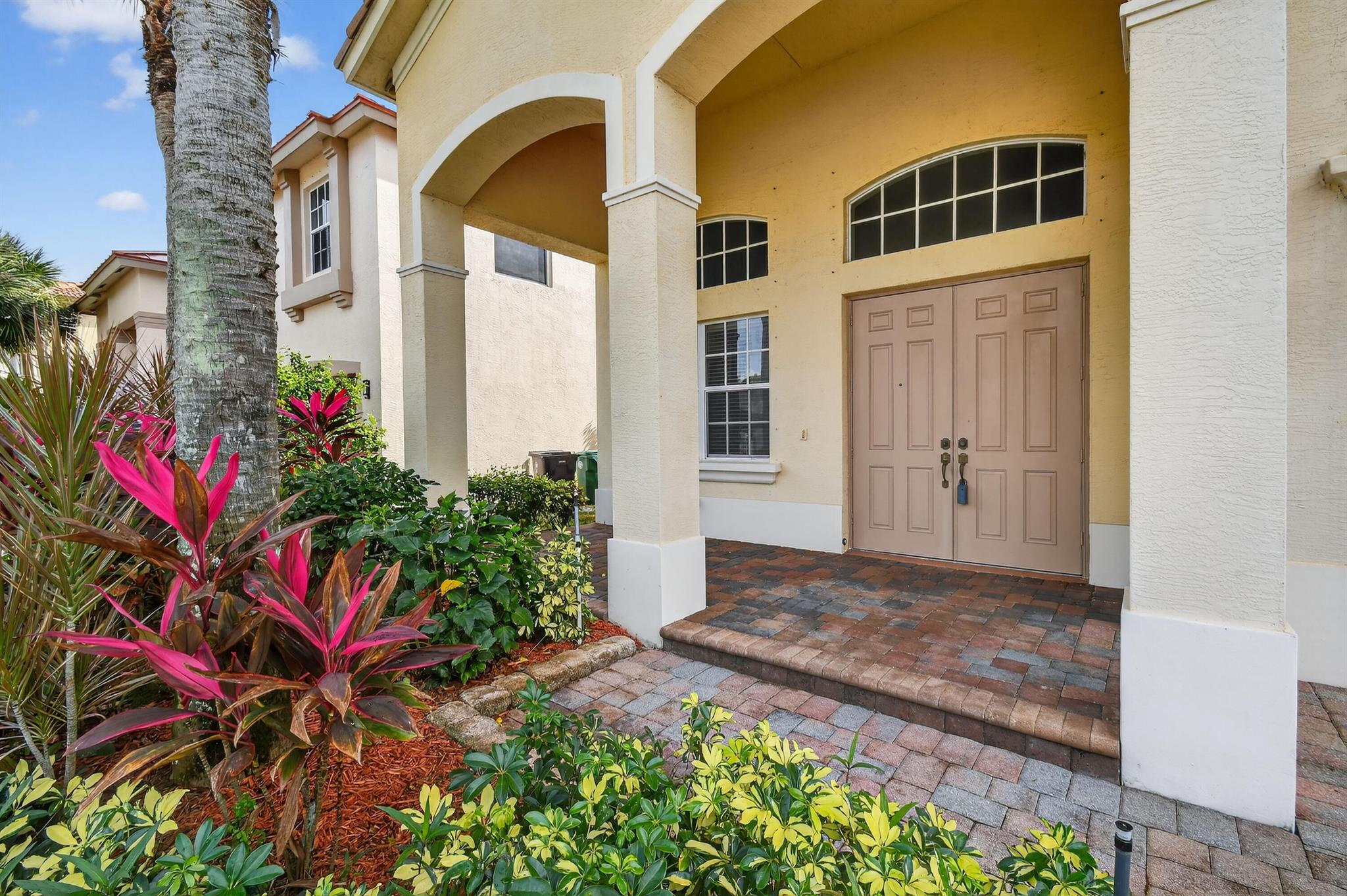 FOURTH  REPLAT OF PORTOFI - Residential