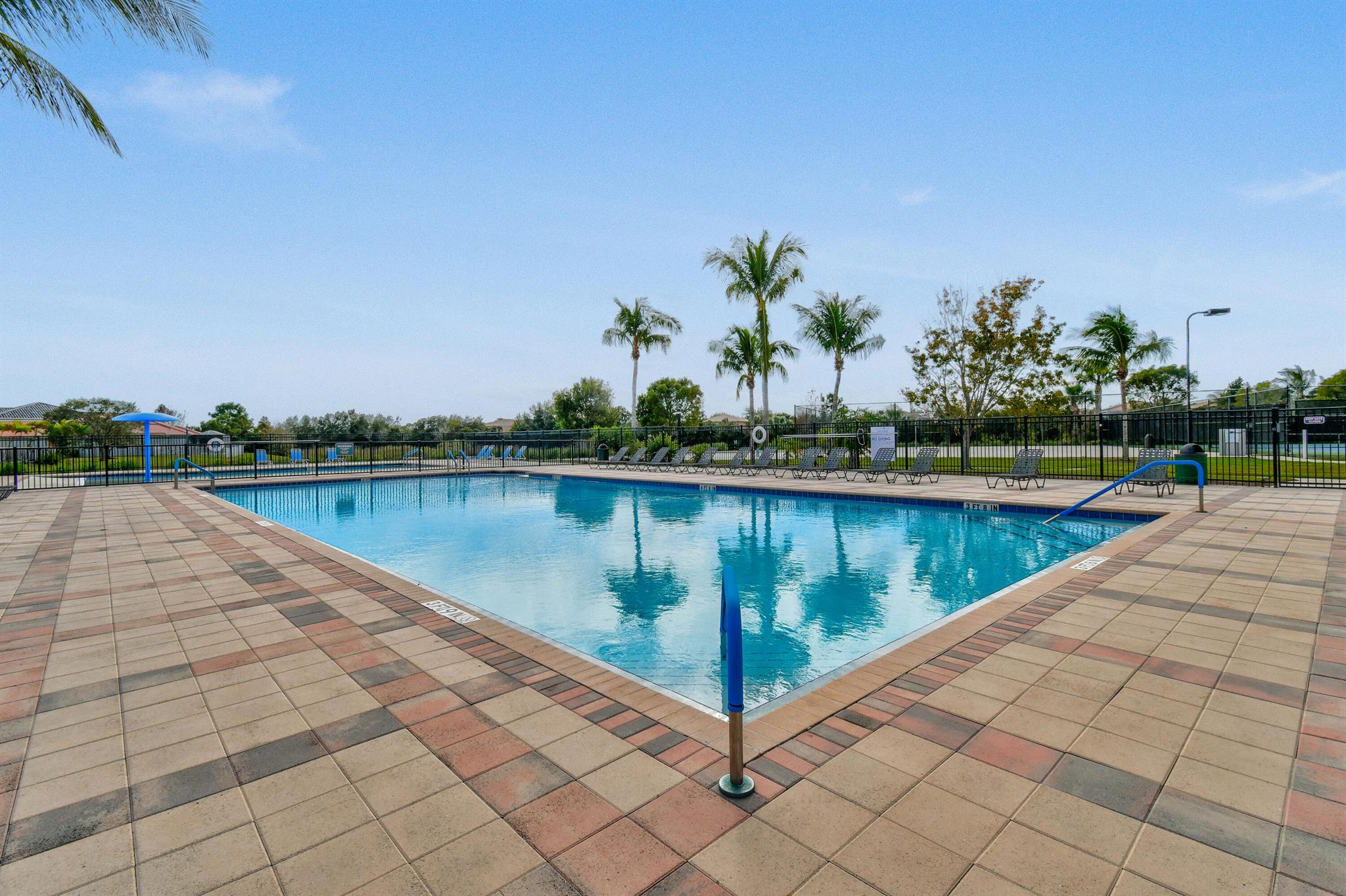 FOURTH  REPLAT OF PORTOFI - Residential