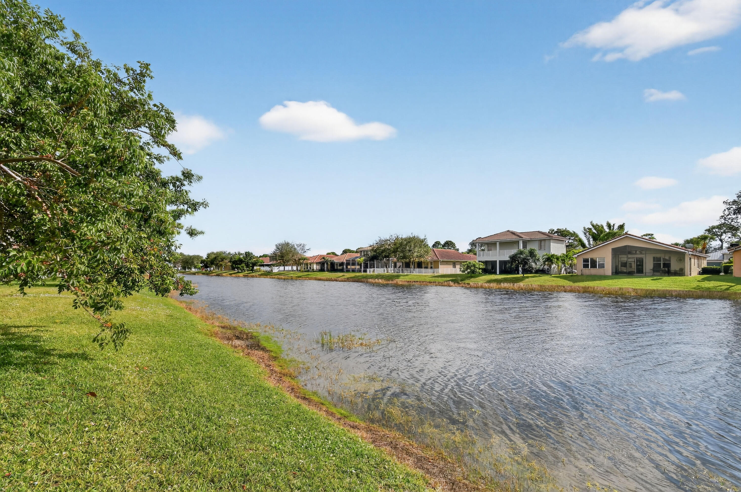 FOURTH  REPLAT OF PORTOFINO ISLES - Residential