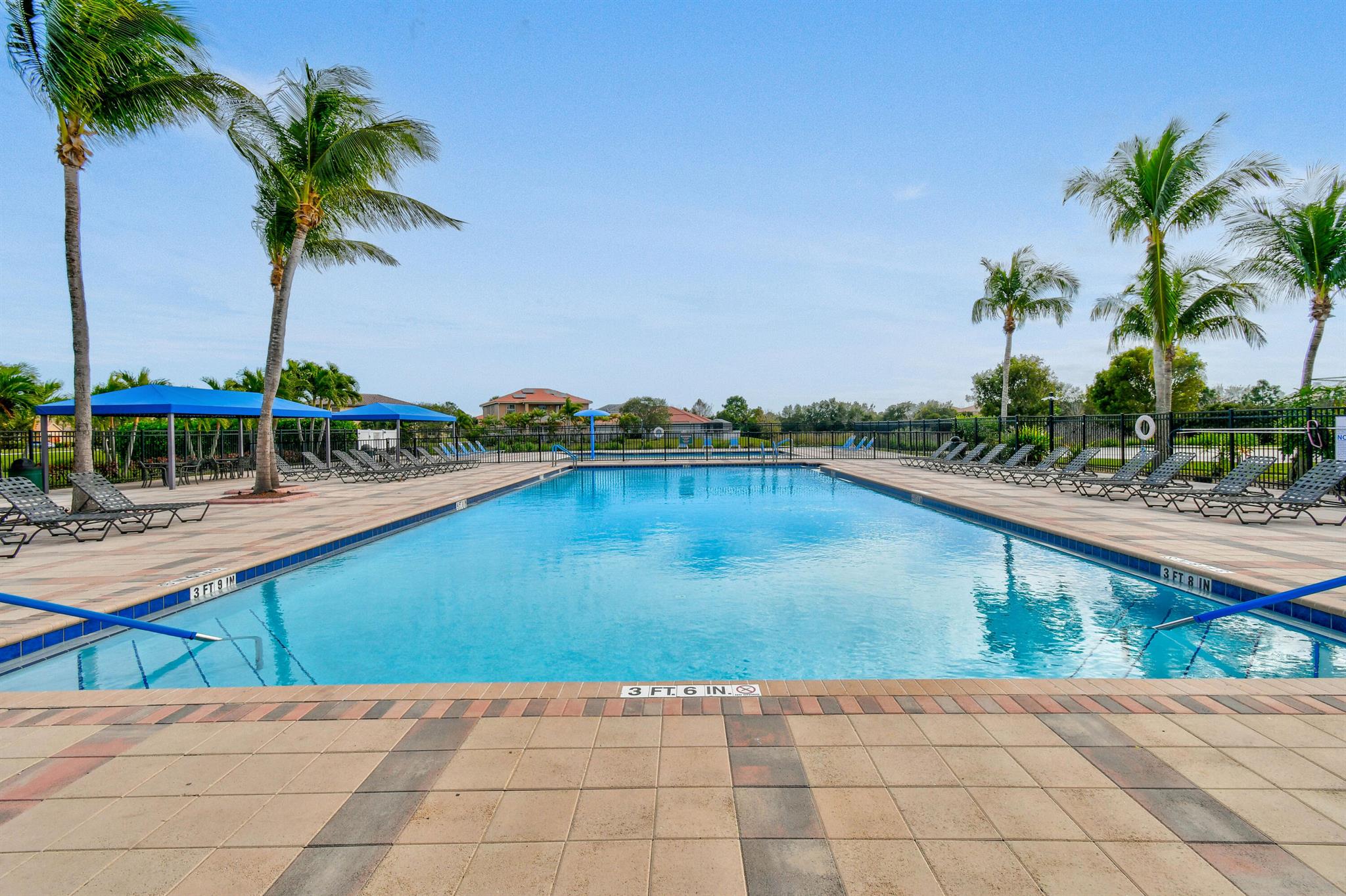 FOURTH  REPLAT OF PORTOFI - Residential