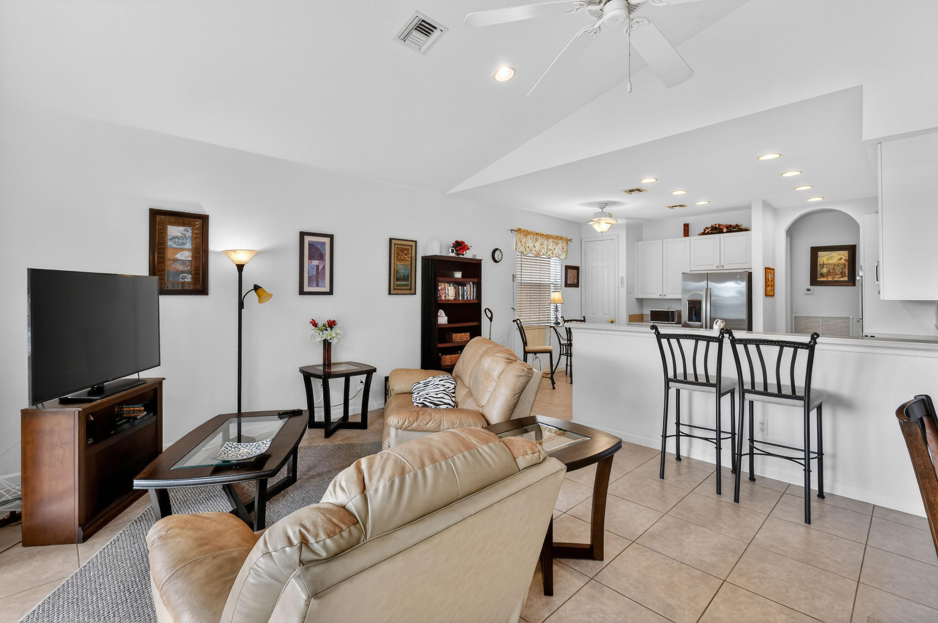 FOURTH  REPLAT OF PORTOFINO ISLES - Residential