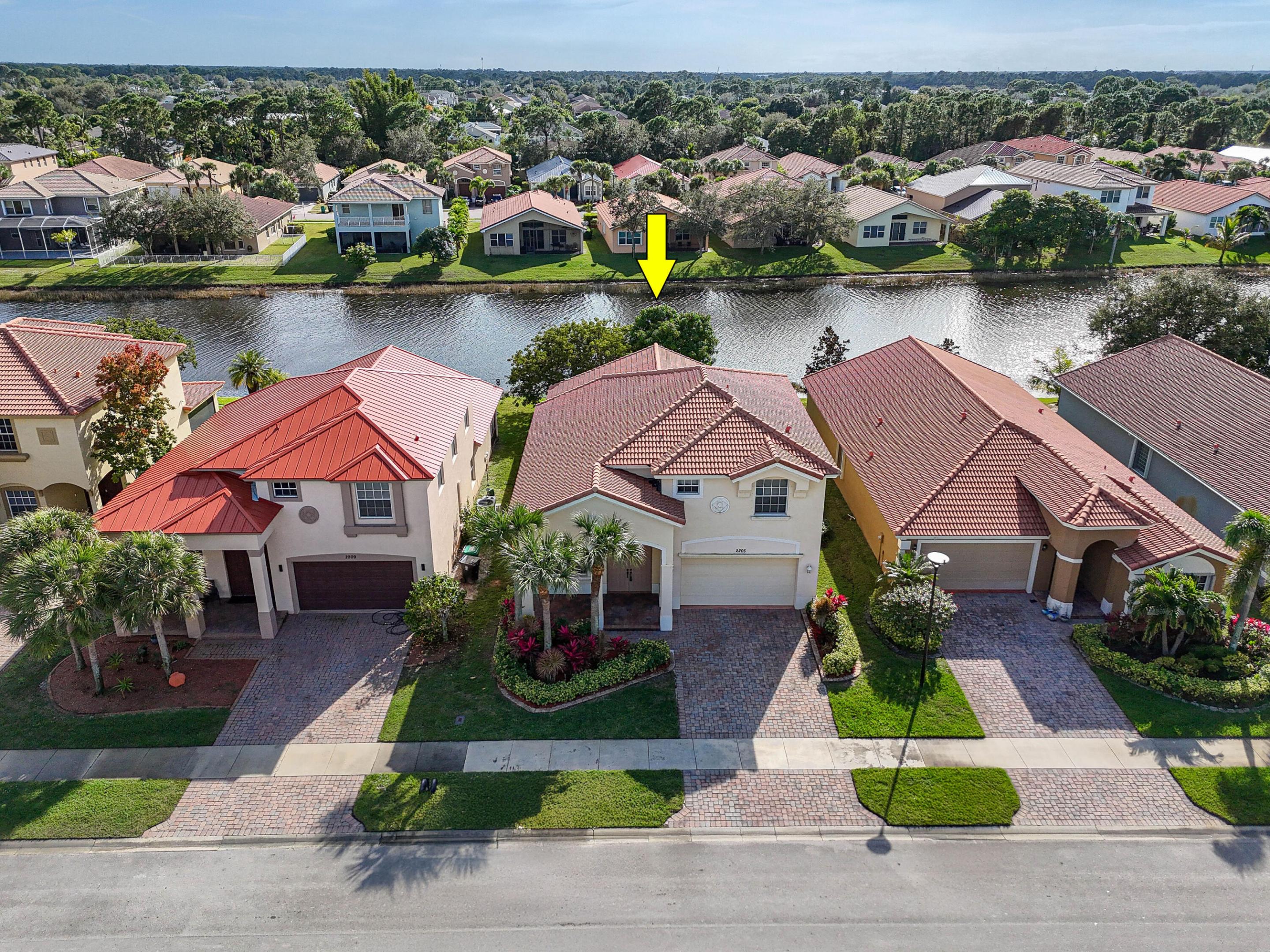 FOURTH  REPLAT OF PORTOFINO ISLES - Residential