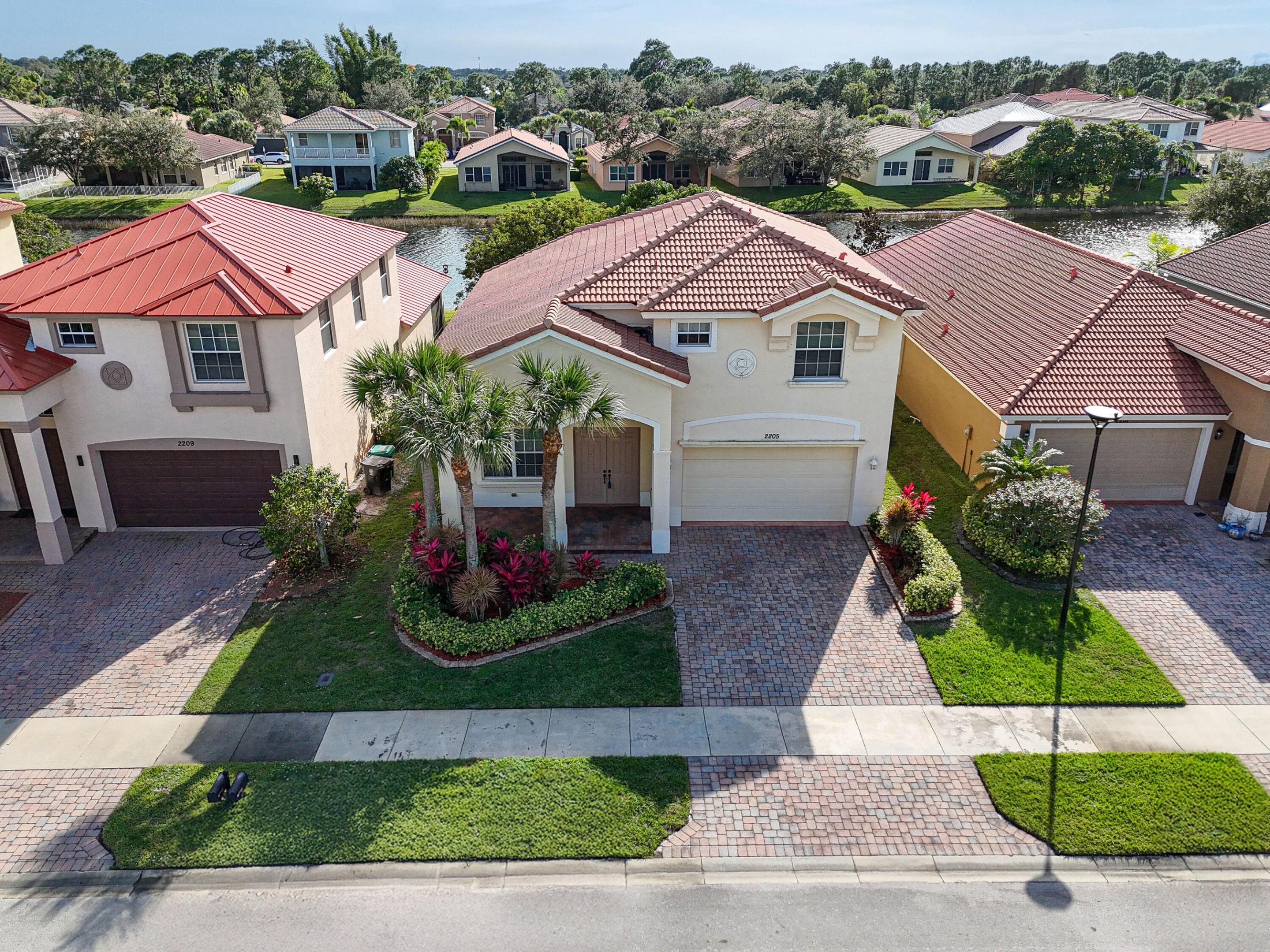 FOURTH  REPLAT OF PORTOFINO ISLES - Residential