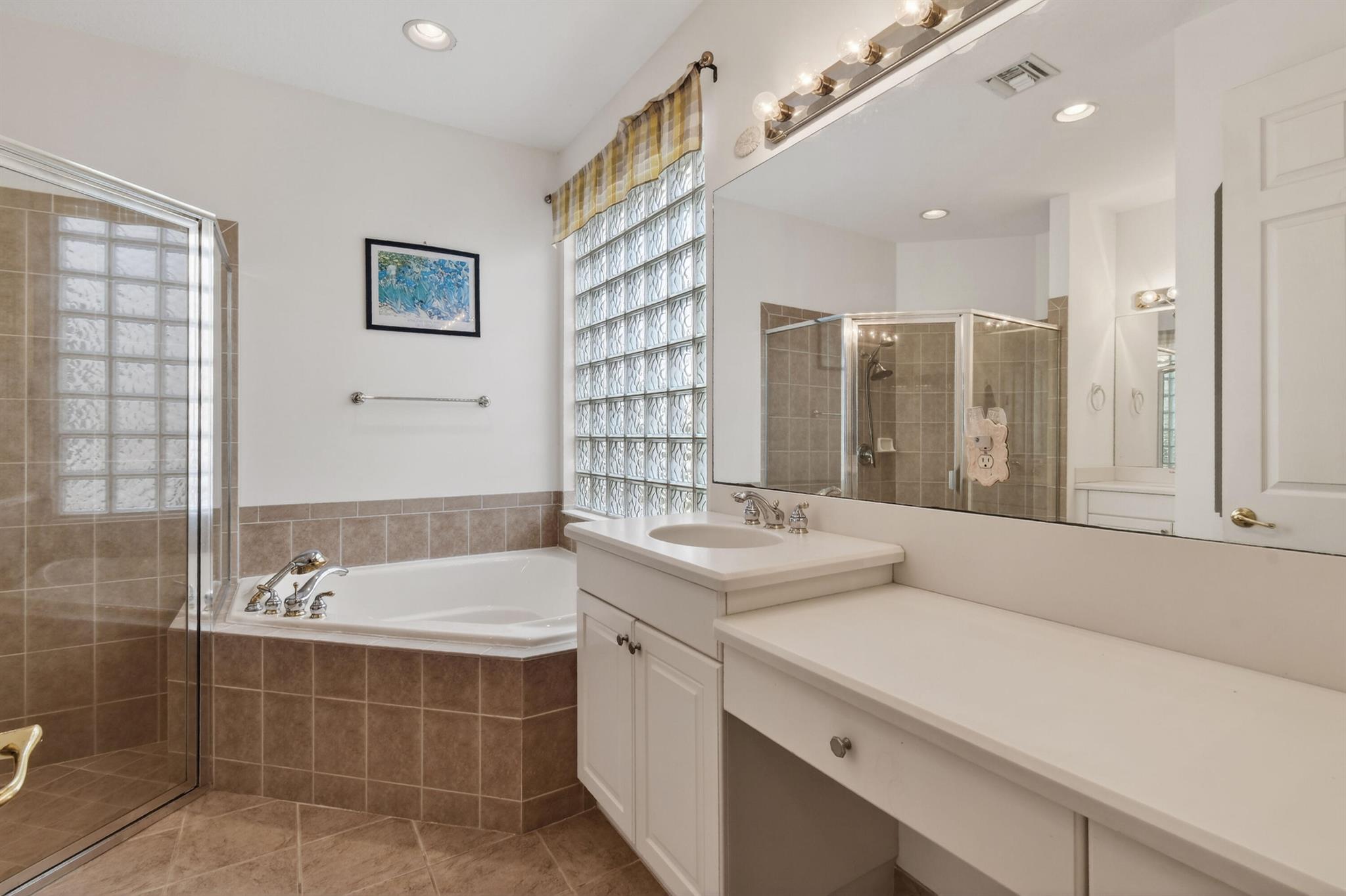 FOURTH  REPLAT OF PORTOFI - Residential