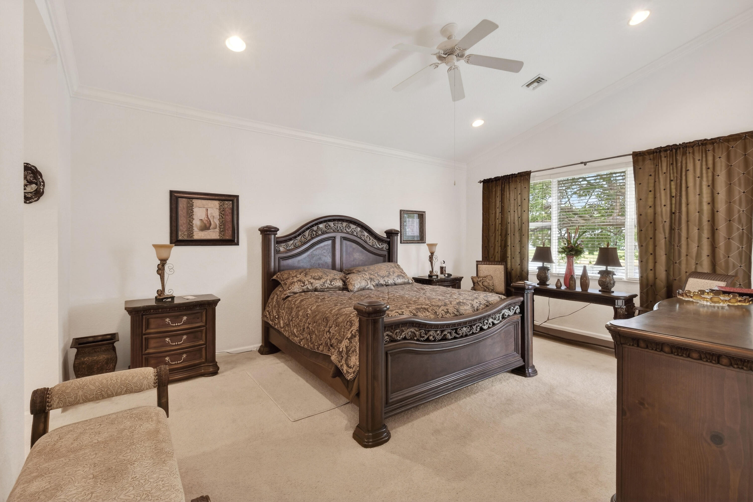 FOURTH  REPLAT OF PORTOFINO ISLES - Residential