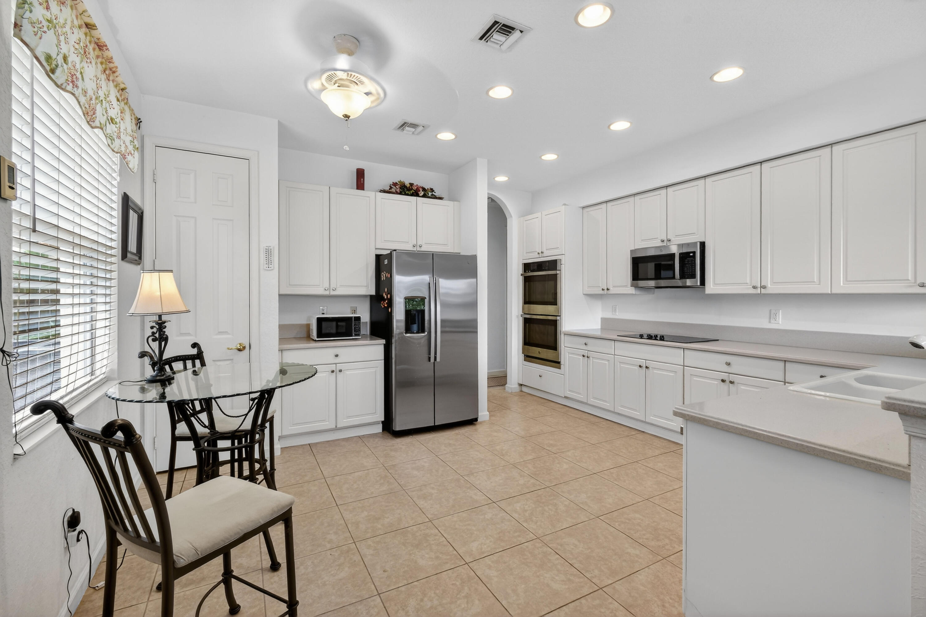 FOURTH  REPLAT OF PORTOFINO ISLES - Residential