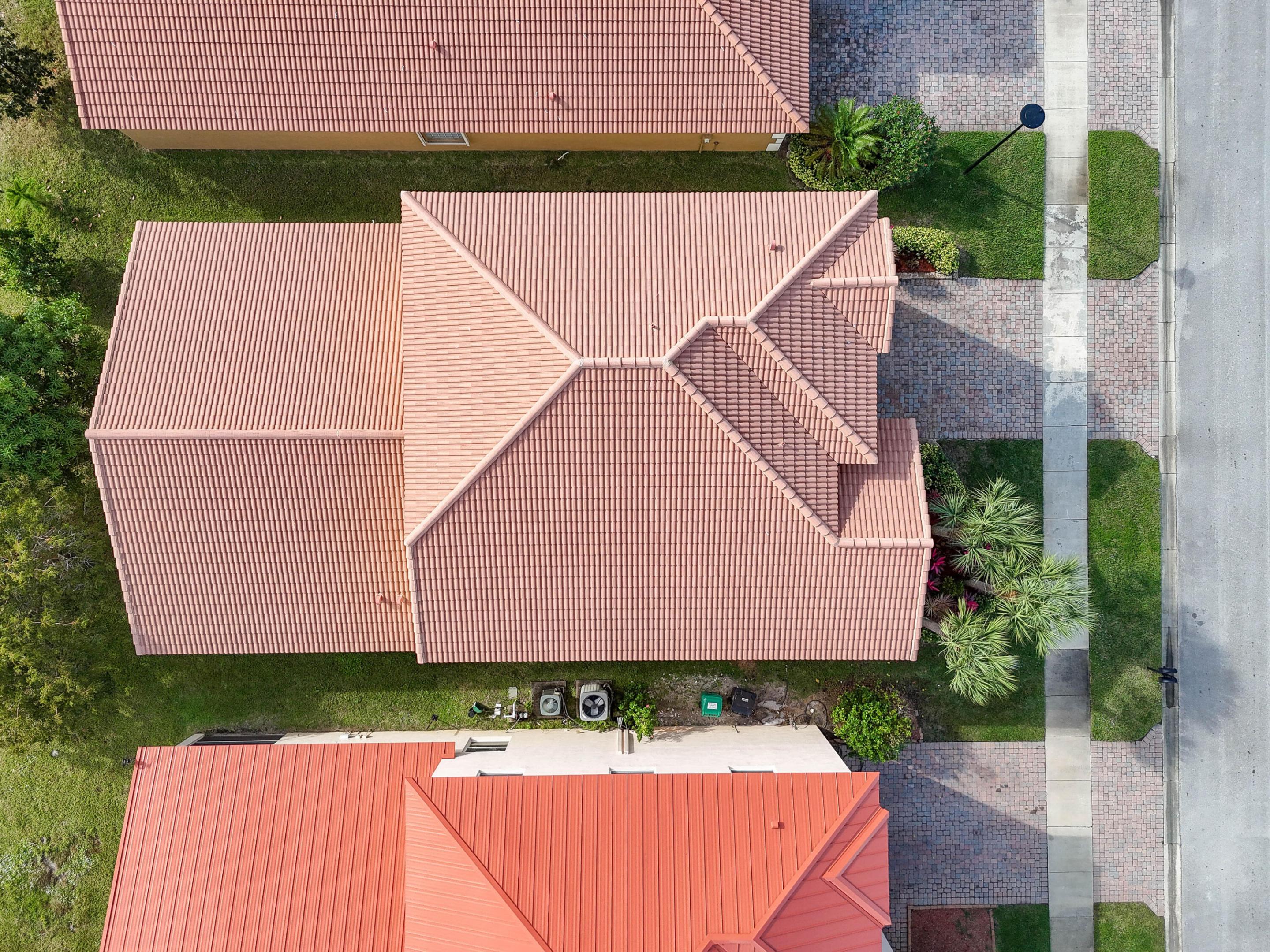 FOURTH  REPLAT OF PORTOFINO ISLES - Residential