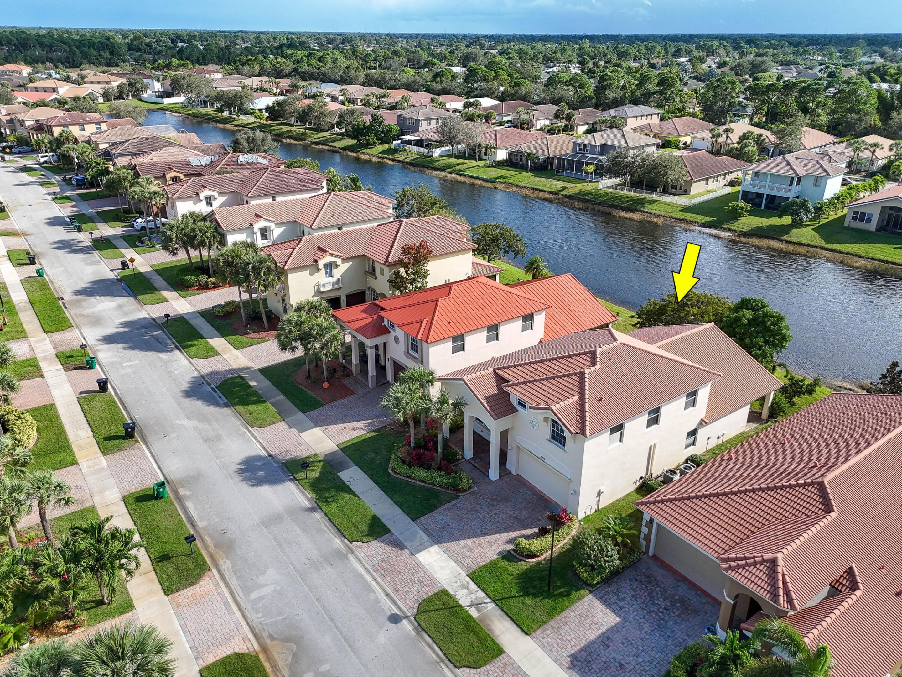 FOURTH  REPLAT OF PORTOFINO ISLES - Residential