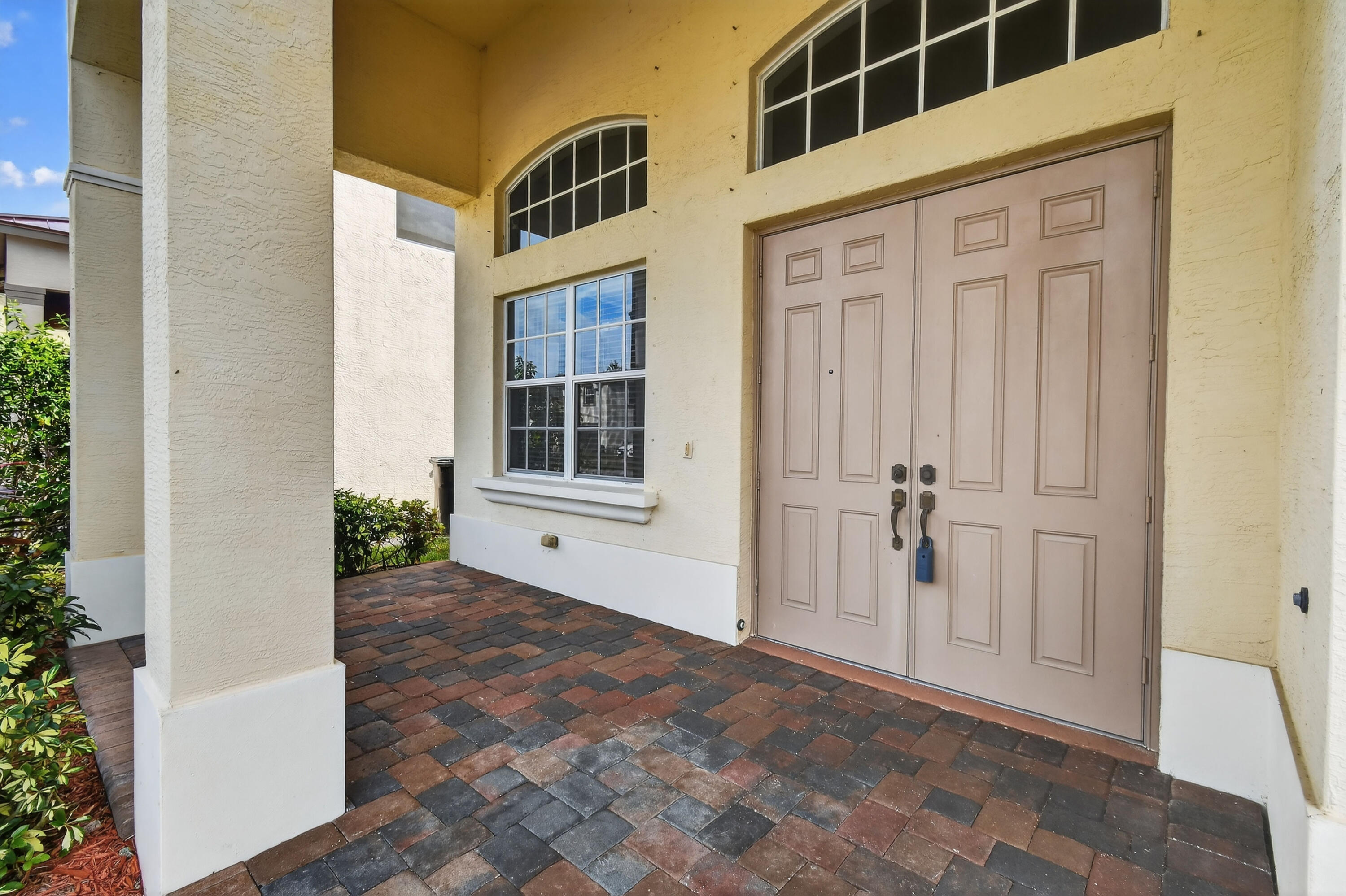 FOURTH  REPLAT OF PORTOFINO ISLES - Residential