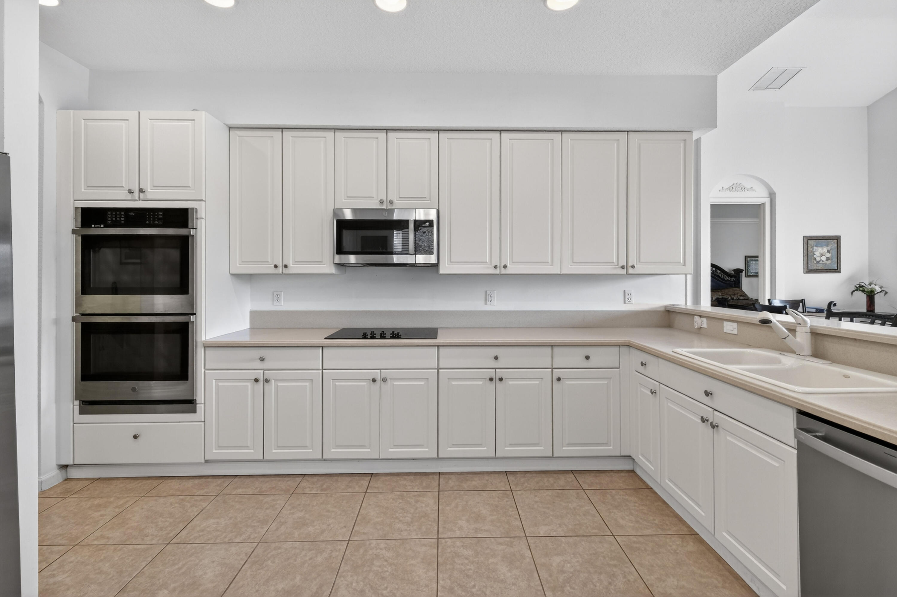 FOURTH  REPLAT OF PORTOFINO ISLES - Residential