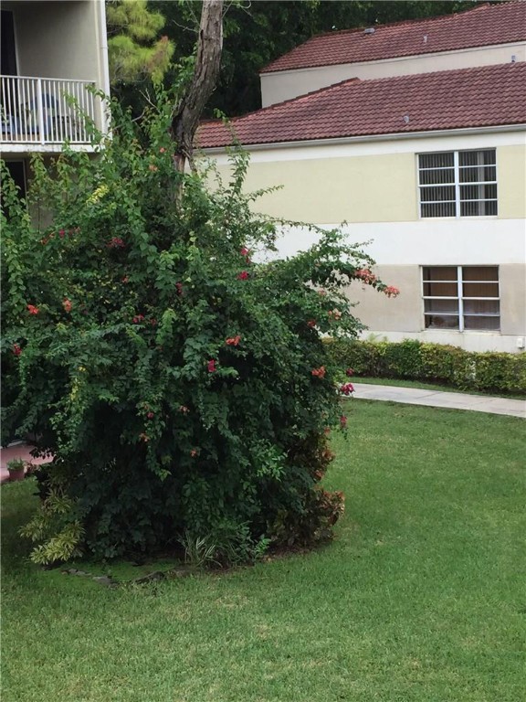 CORAL SPRINGS ESTATE - Residential