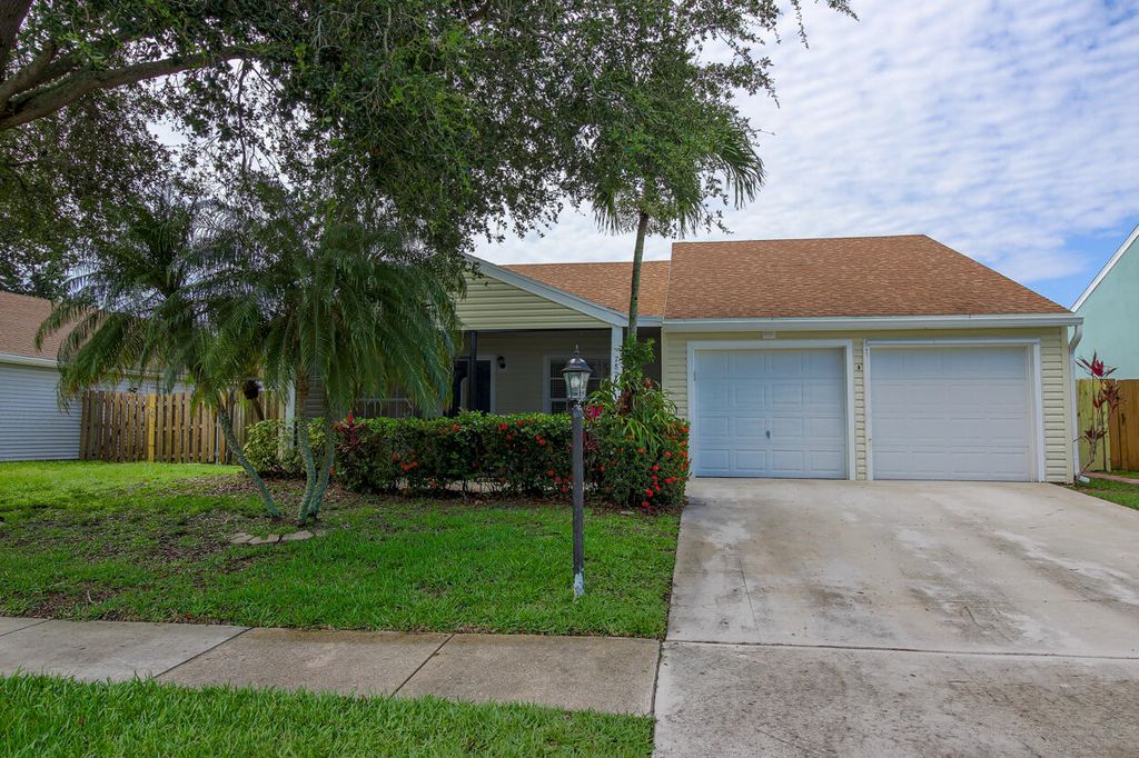 Photo of 7870 Blackwood Lane, Lake Worth, FL 33467 (MLS # R11115879)