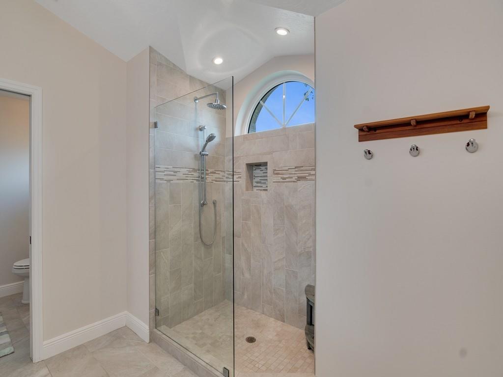 Grove, The - Residential