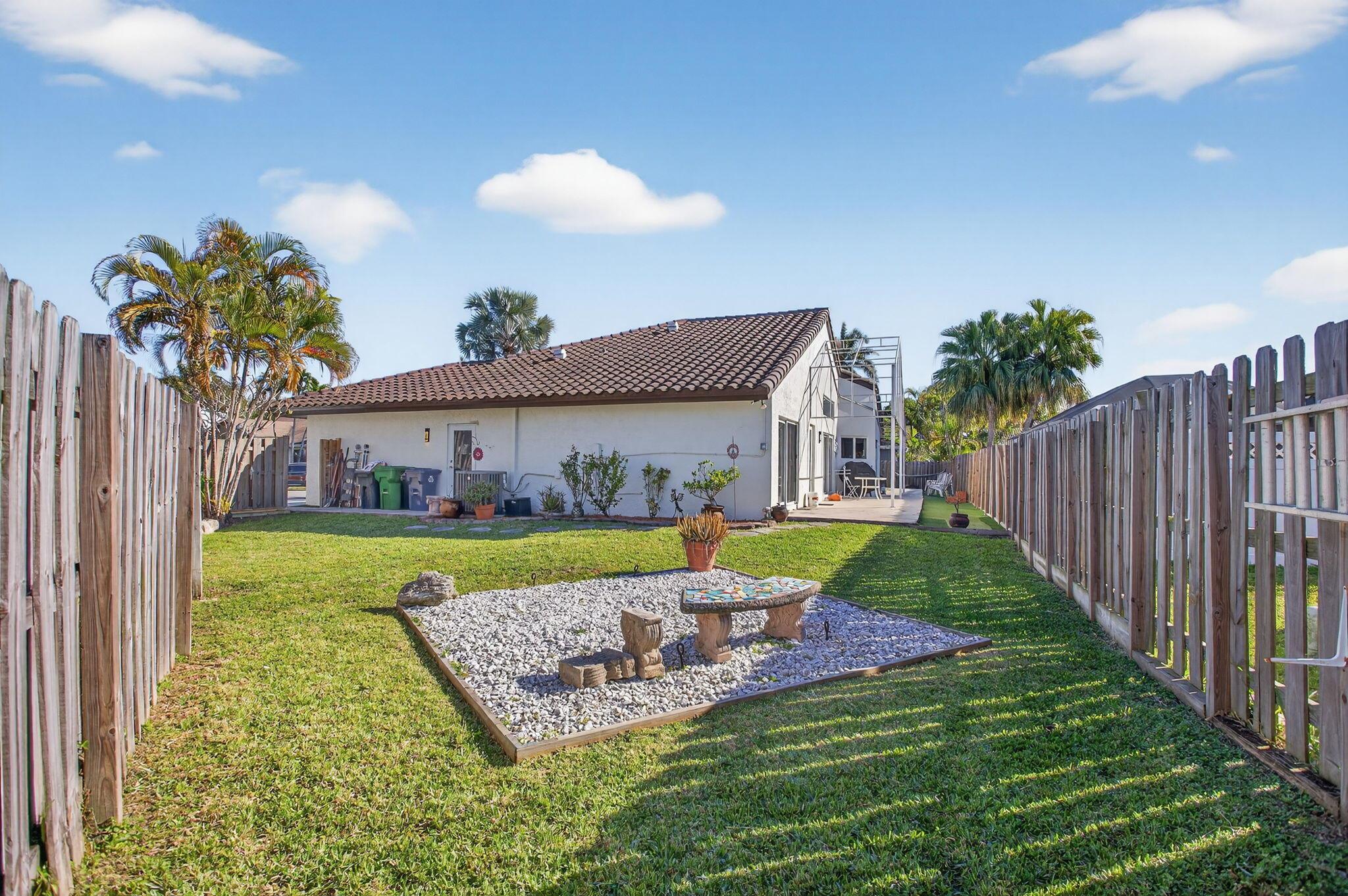 Applewood - Residential