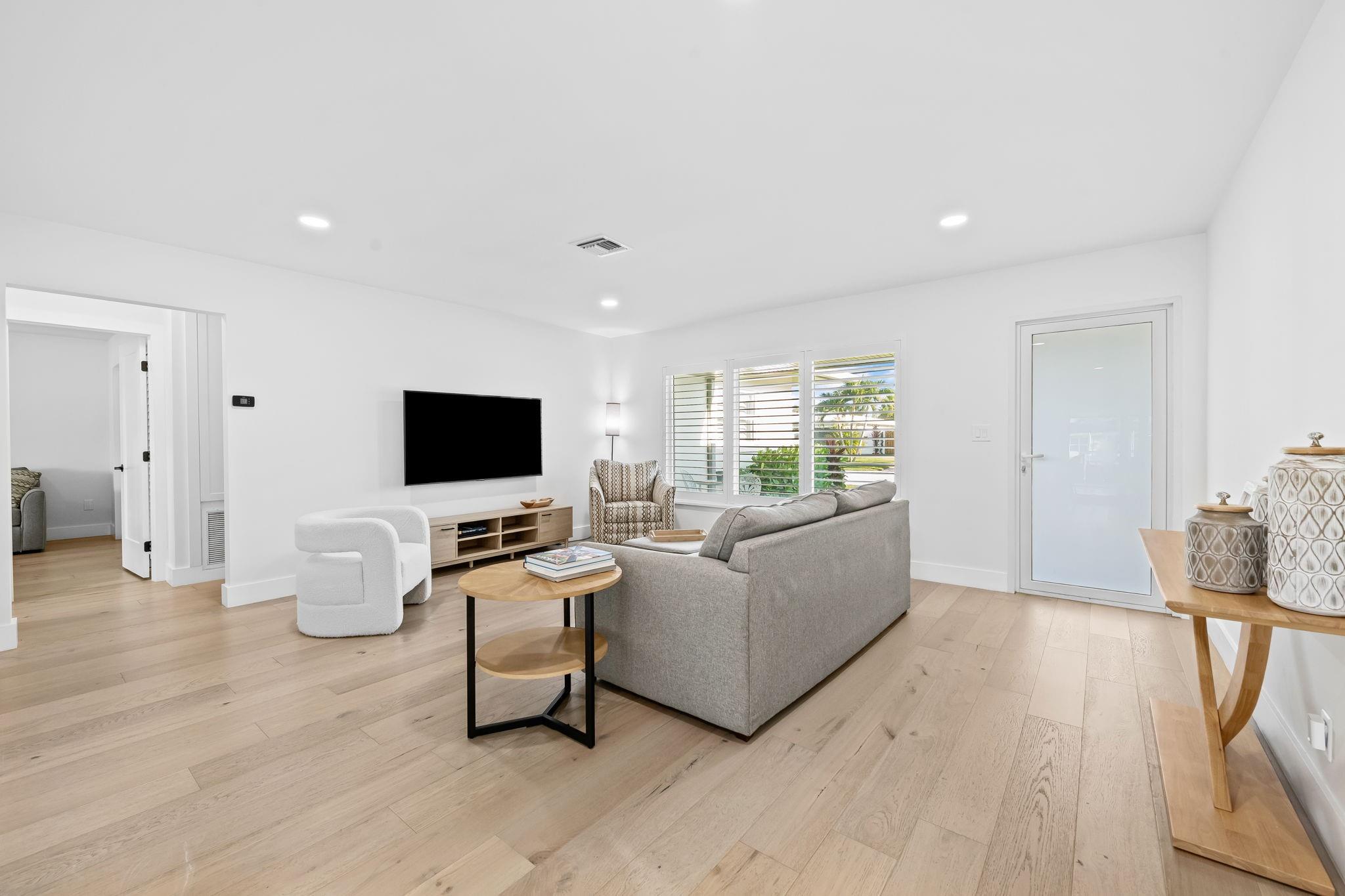 Cypress Lake Estates - Residential