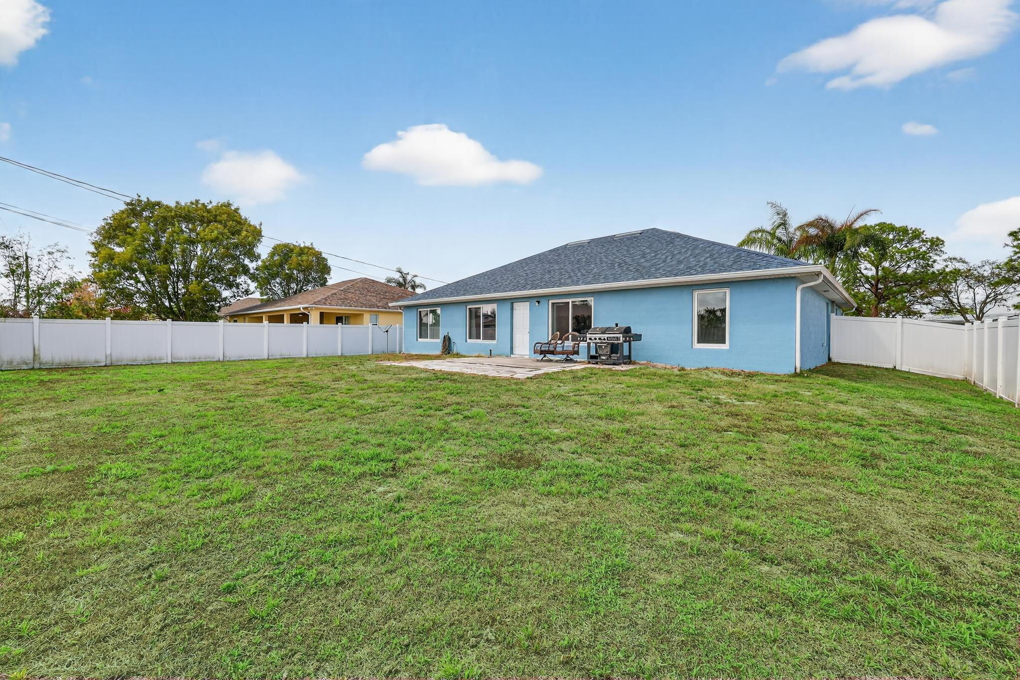 PORT ST LUCIE SECTION 13 - Residential