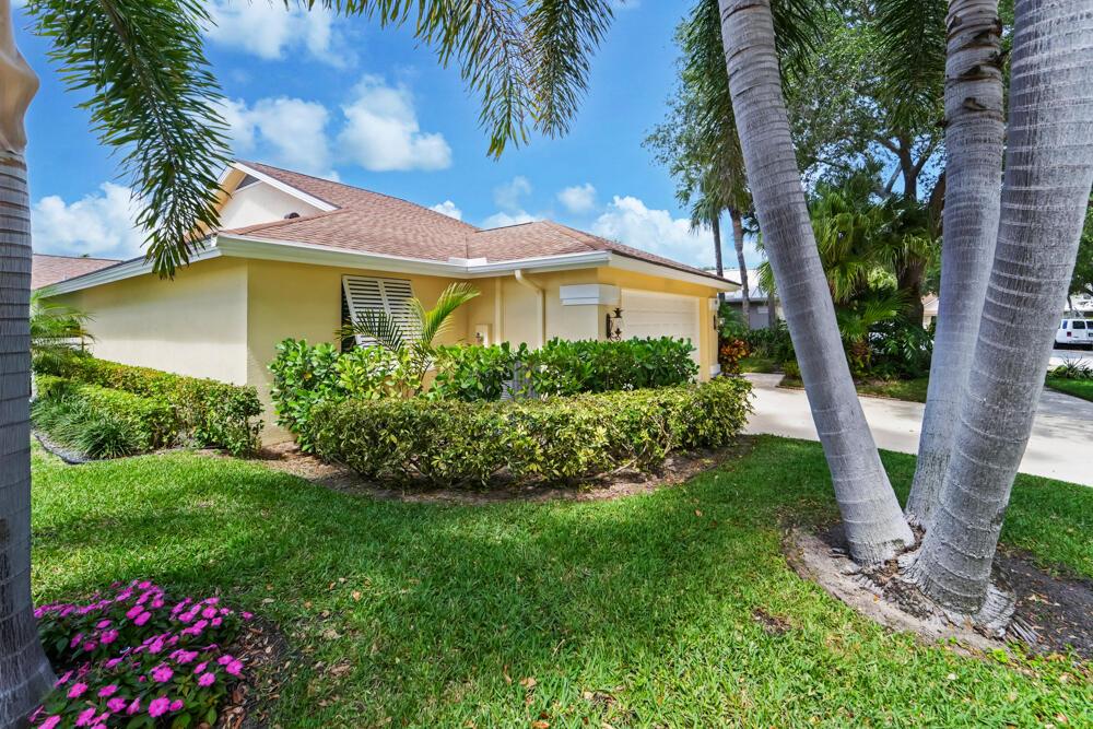 180 Cape Pointe Circle