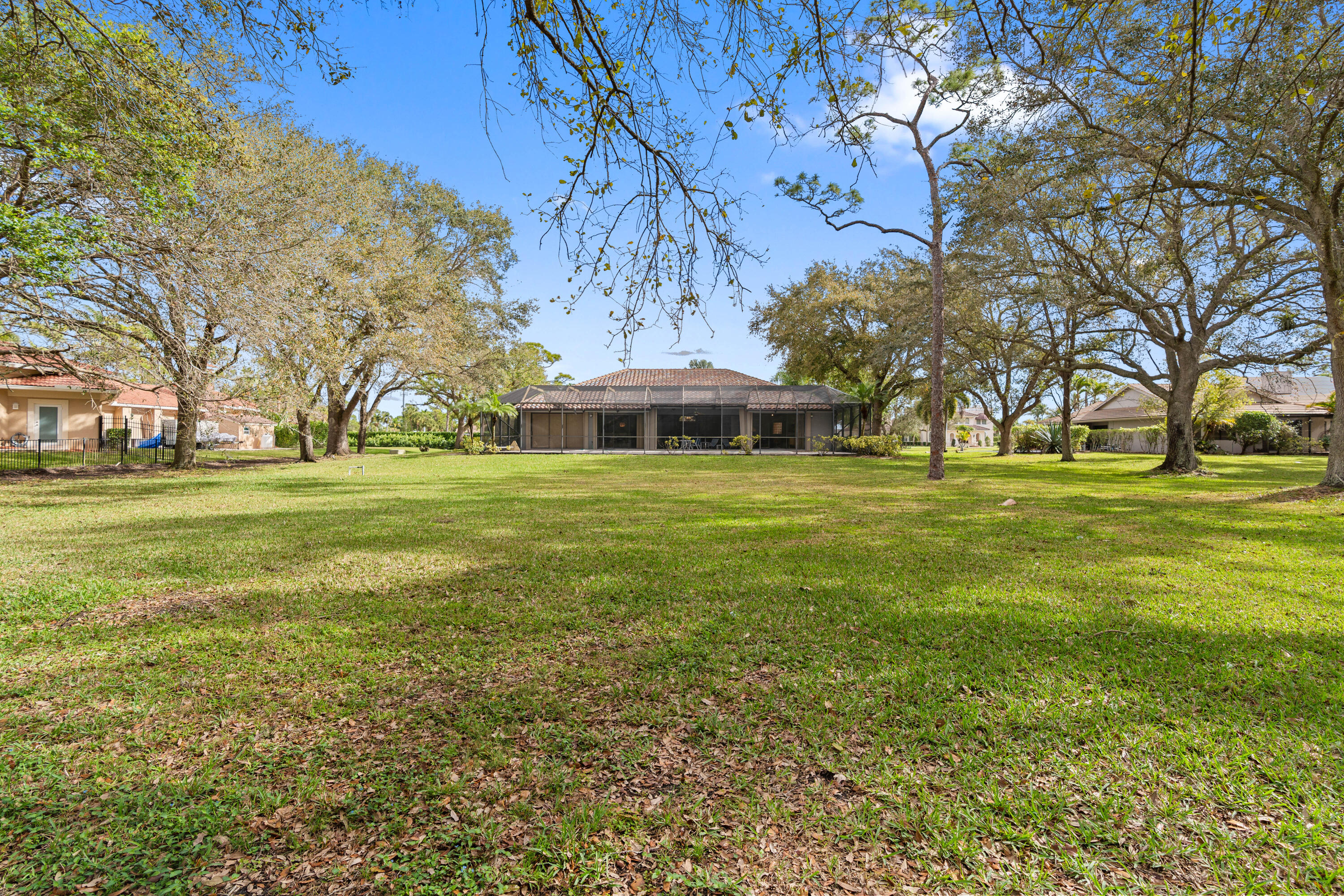 ST ANDREWS OF SHERBROOKE - Residential